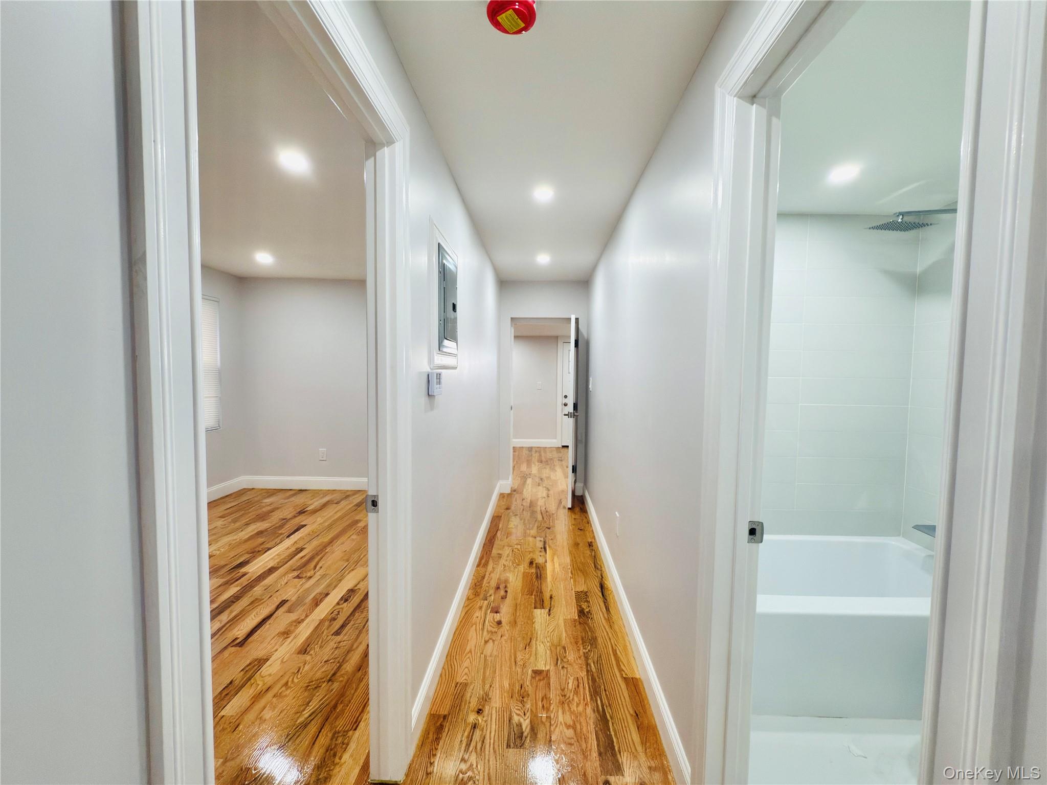 #4 photo, 1170 Havemeyer Avenue, 布朗士 Bronx , NY 10462