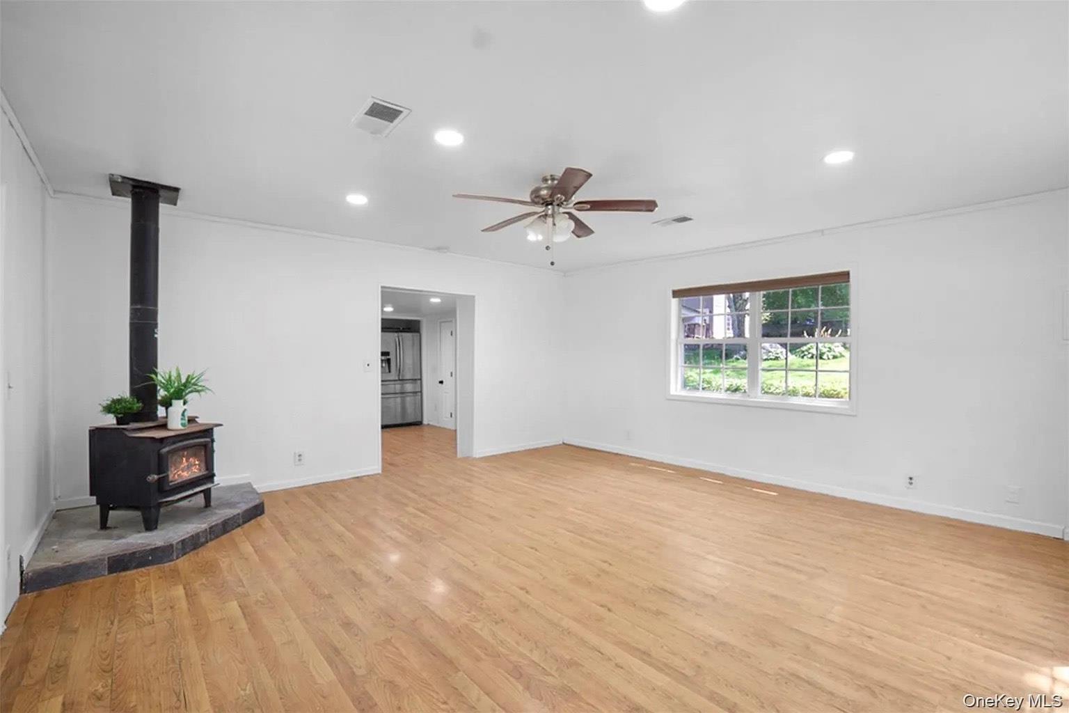 #4 photo, 6 Farmingdale Lane, Bloomingburg , NY 12721