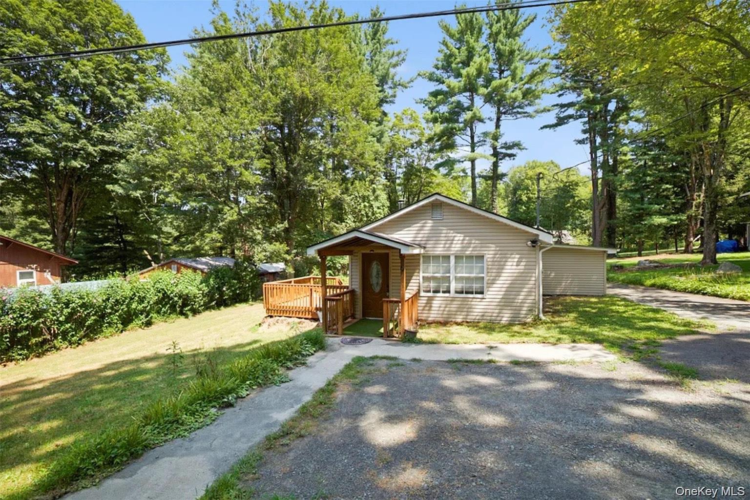 #9 photo, 6 Farmingdale Lane, Bloomingburg , NY 12721