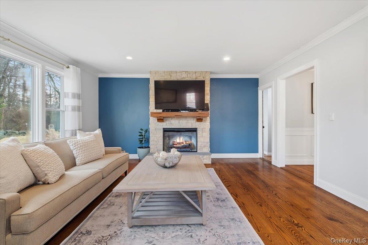 #7 photo, 39 Darling Avenue, New Rochelle , NY 10804