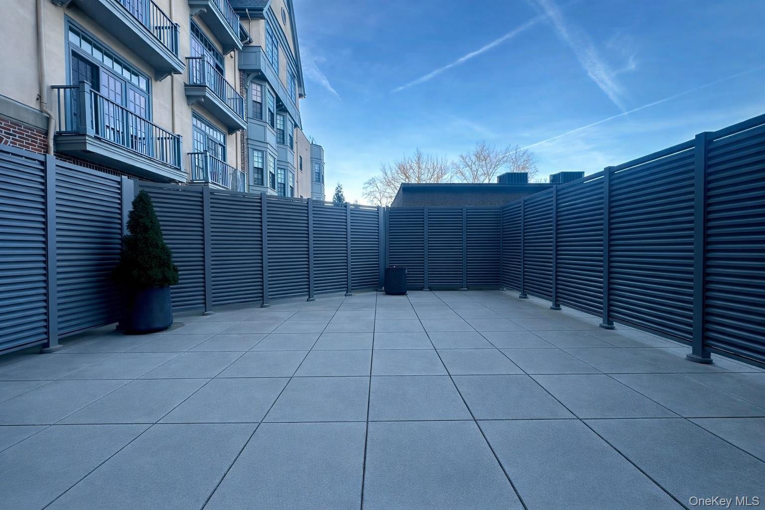 #5 photo, 55 1st Street, Pelham , NY 10803