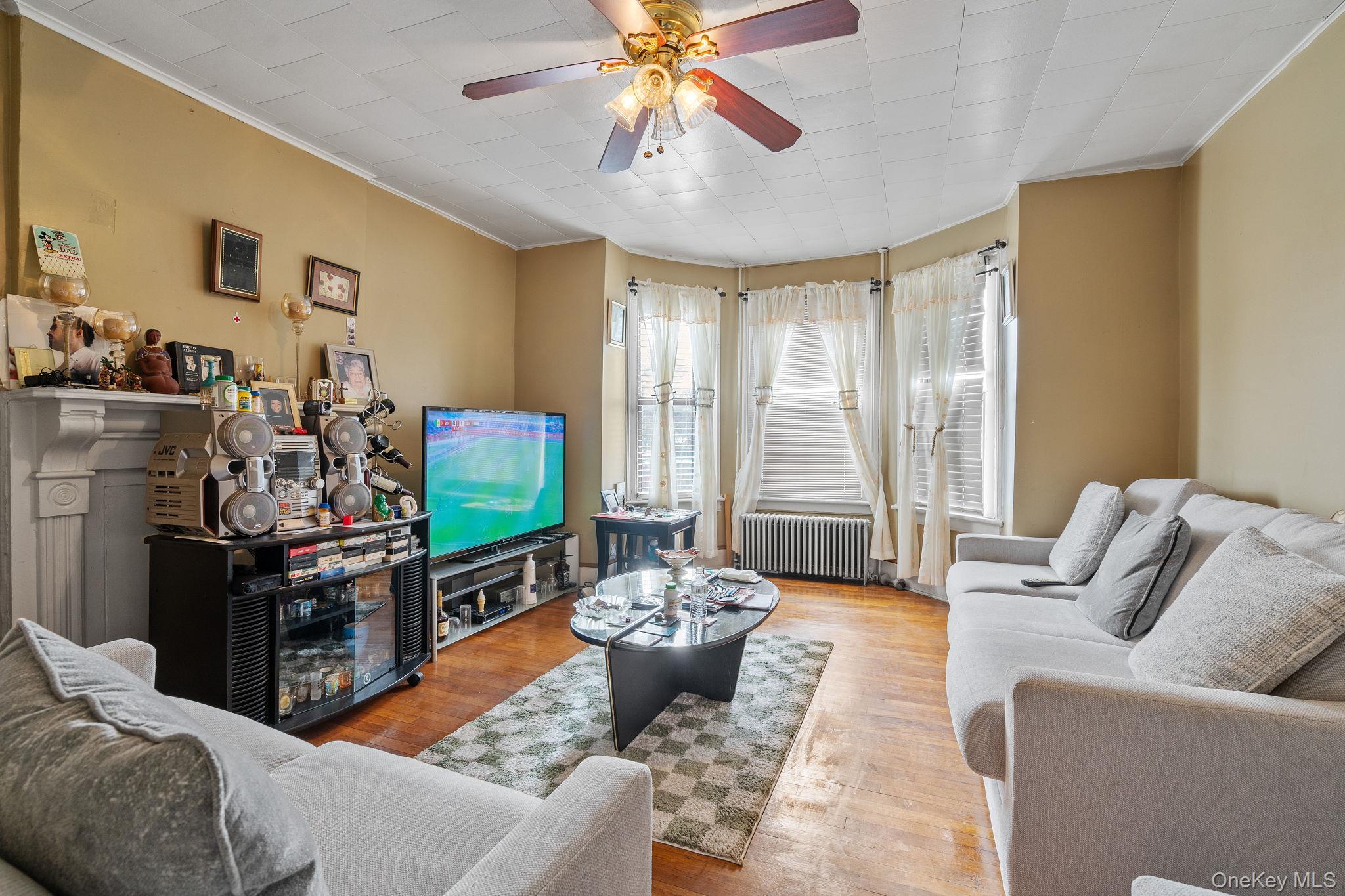 #2 photo, 210 Renwick Street, Newburgh , NY 12550