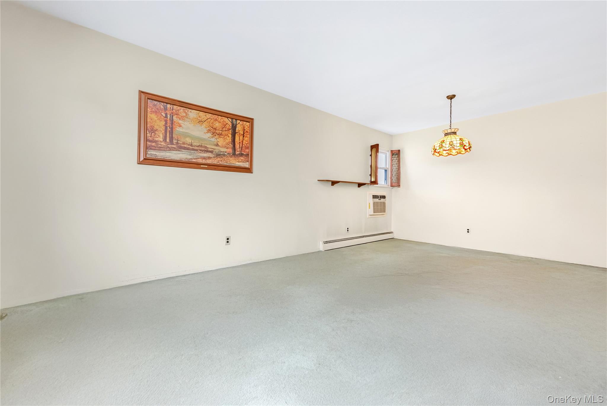 #5 photo, 139 N Cedar Street, नासाउ काउंटी Massapequa , NY 11758