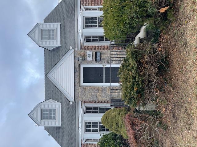 #2 photo, 48 Winthrop Street, מחוז נסאו New Hyde Park , NY 11040