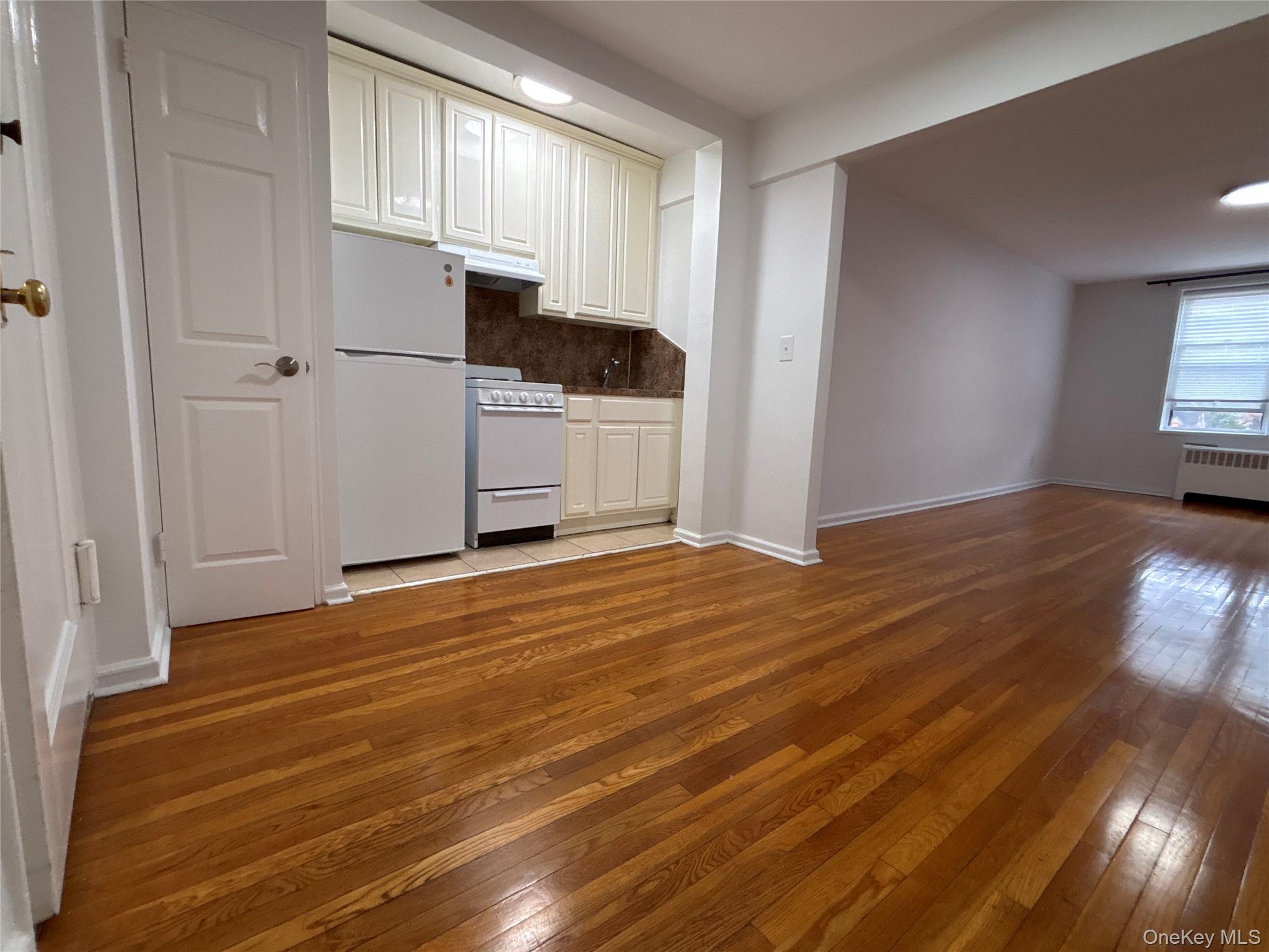 #3 photo, 50 S Middle Neck Road, ग्रेट नेक Great Neck , NY 11021