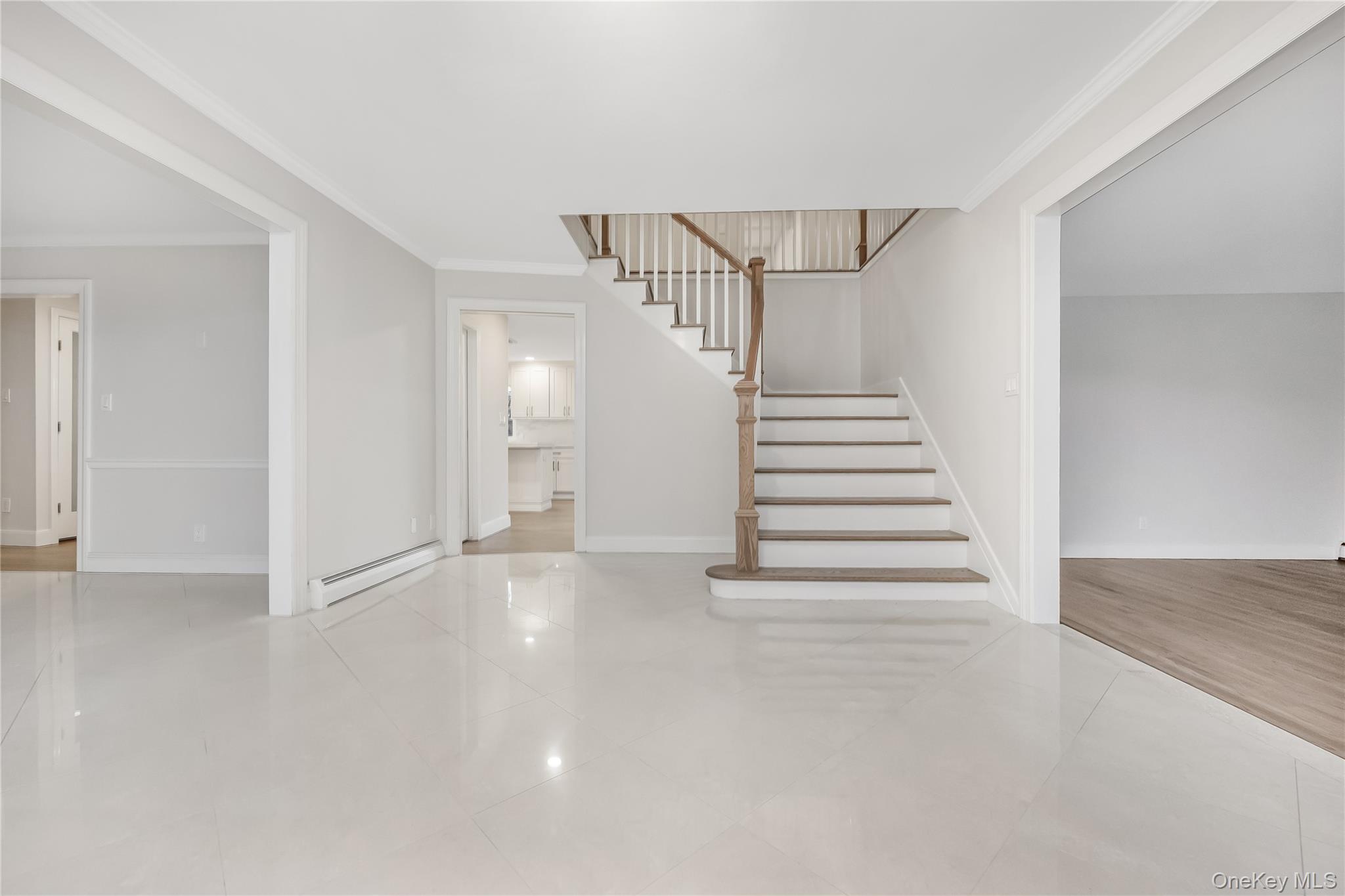 #5 photo, 20 Rolling Drive, Brookville , NY 11545