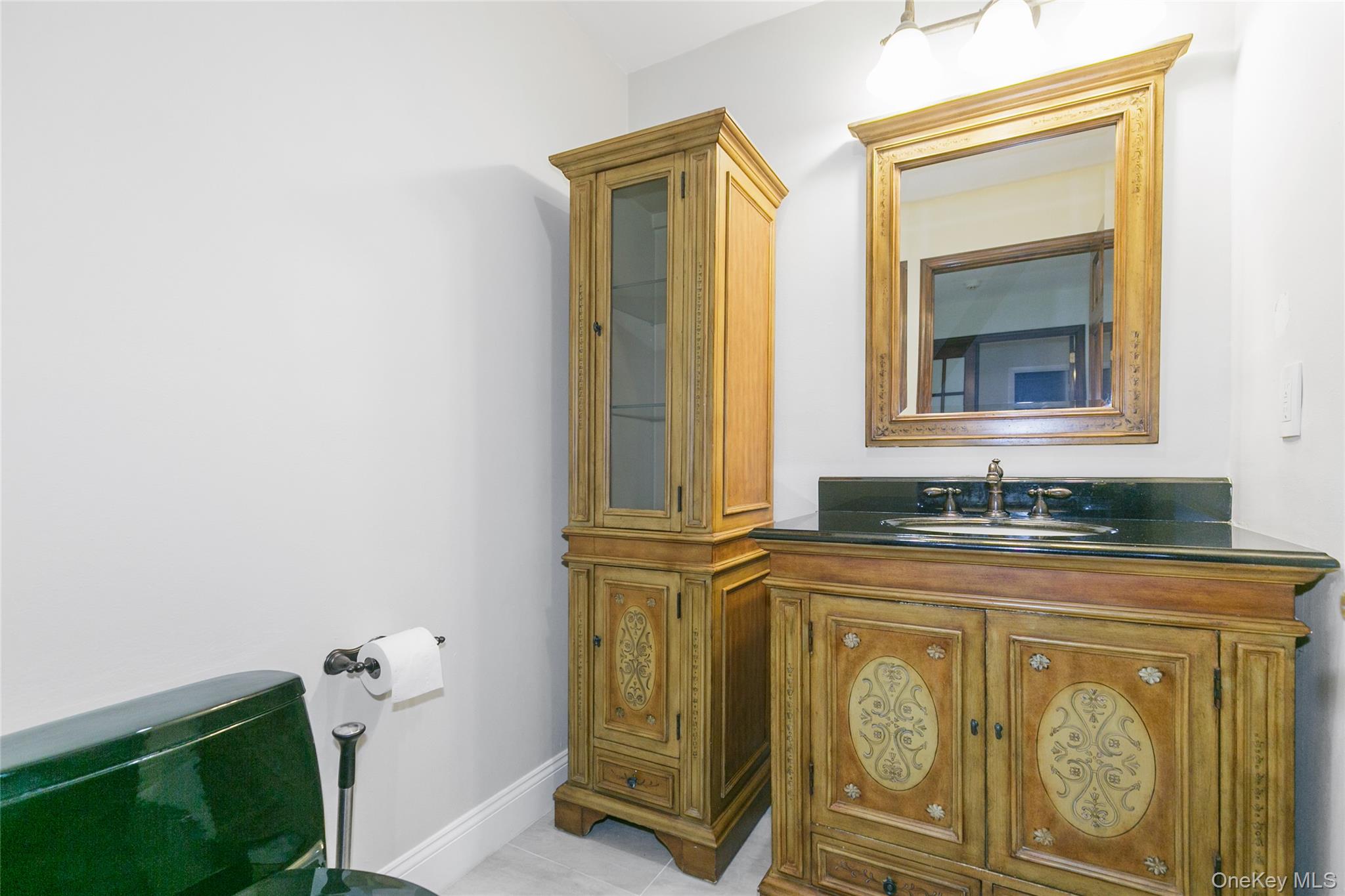 #9 photo, 1 Tiffany Circle, Нассау ‖ Manhasset , NY 11030