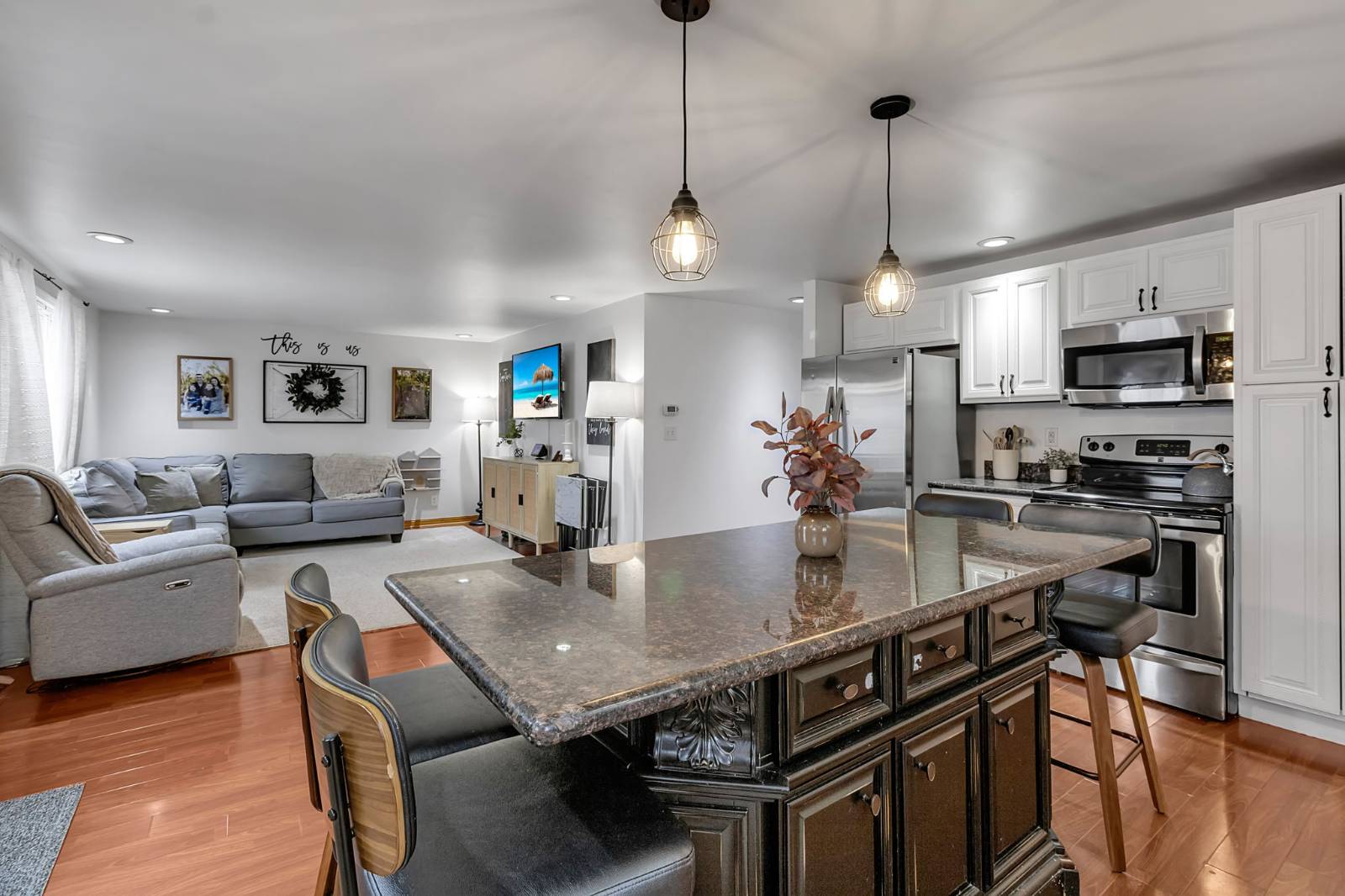 #17 photo, 17 Fath Dr, Cheektowaga , NY 14225