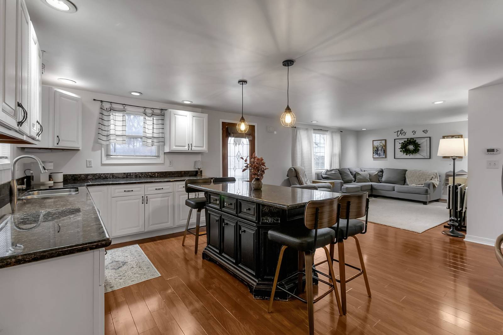 #19 photo, 17 Fath Dr, Cheektowaga , NY 14225