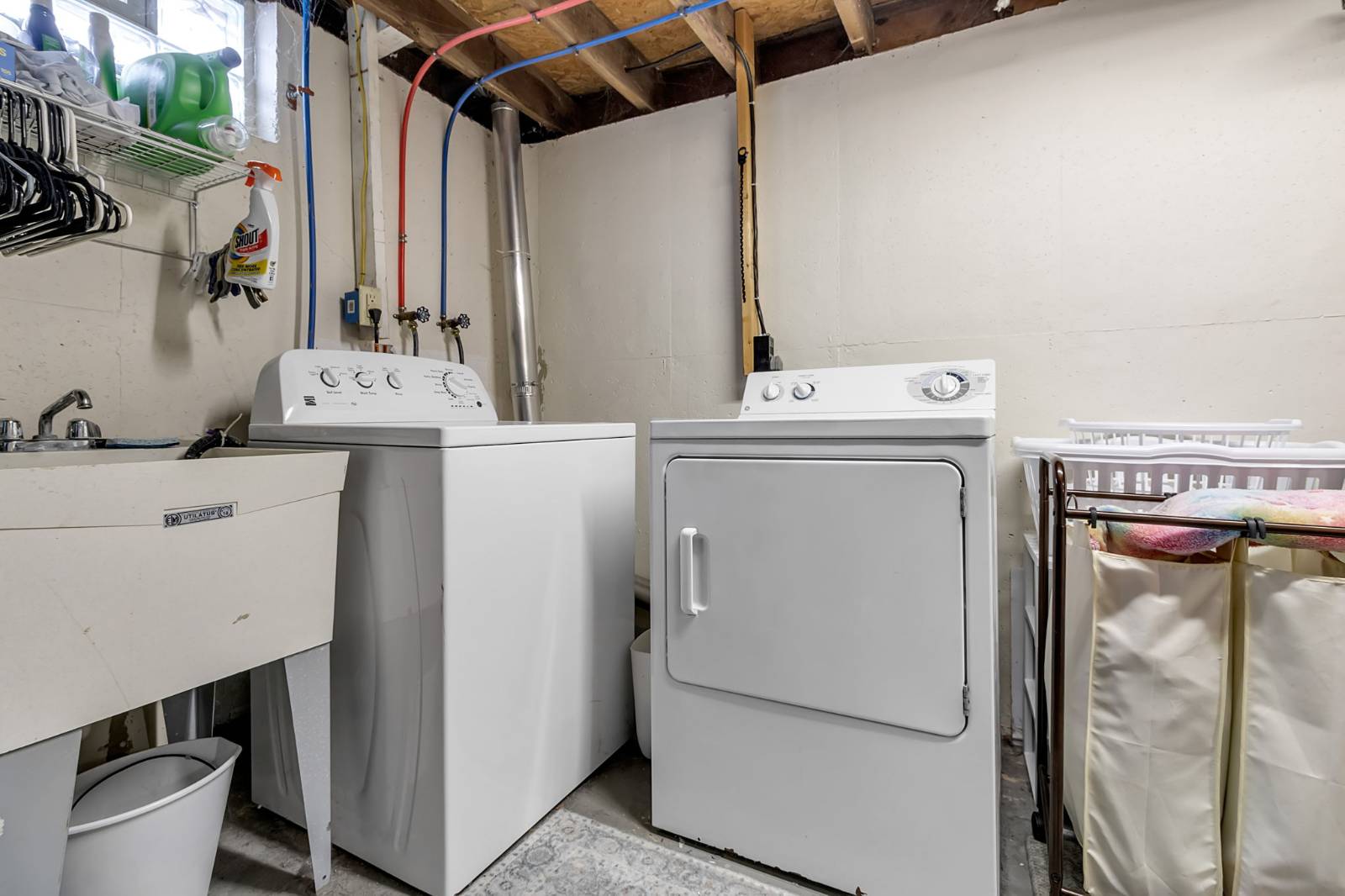 #28 photo, 17 Fath Dr, Cheektowaga , NY 14225