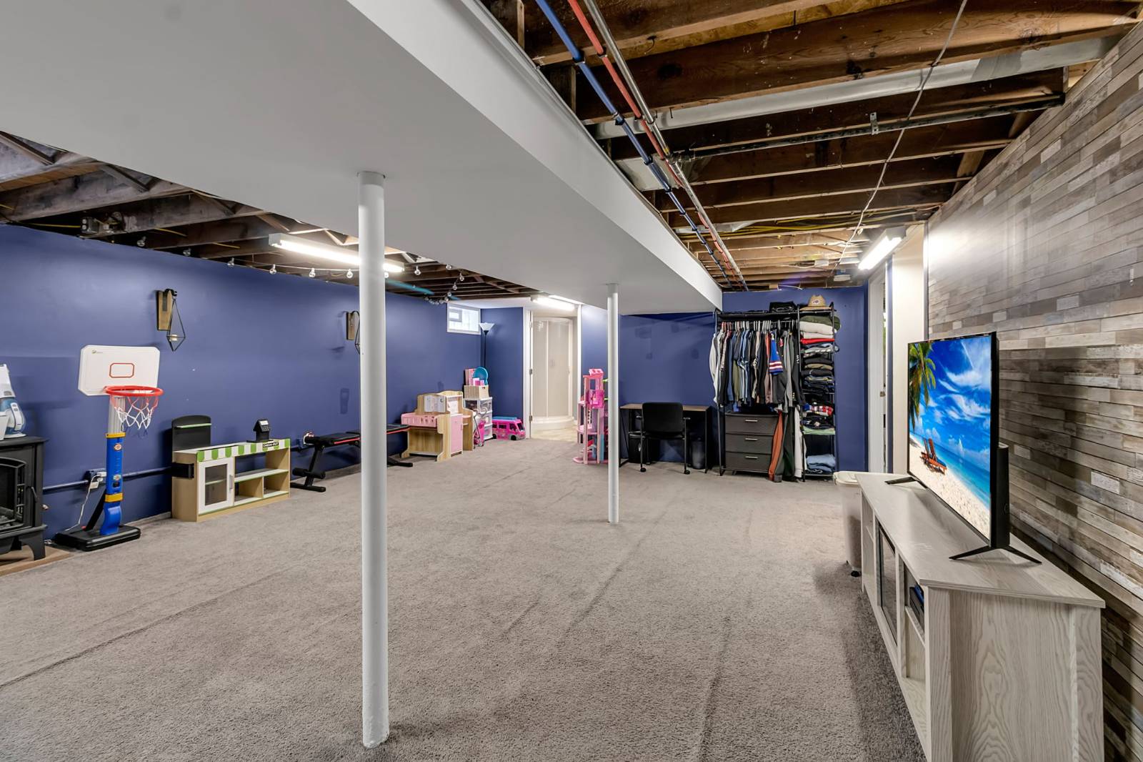 #43 photo, 17 Fath Dr, Cheektowaga , NY 14225