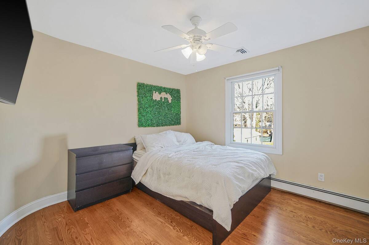 #18 photo, 39 13th Avenue, מחוז סאפוק Ronkonkoma , NY 11779