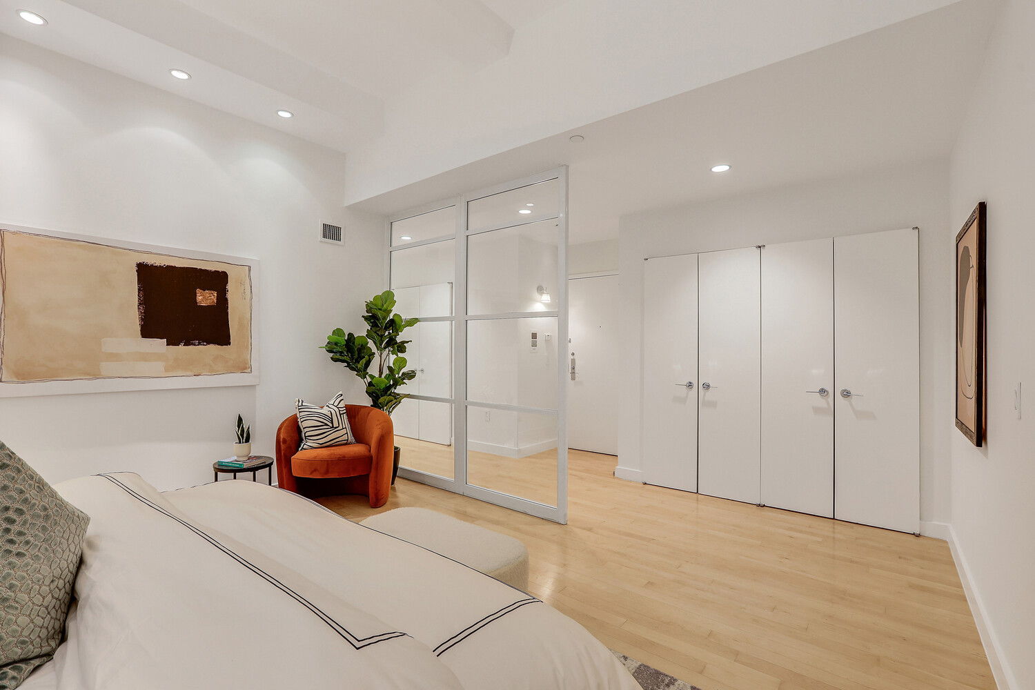 #11 photo, 15 BROAD Street, Financial District , NY 10005