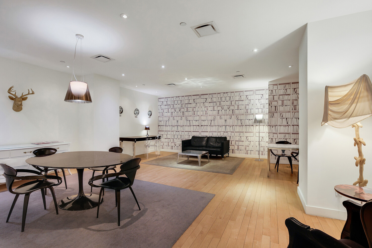 #14 photo, 15 BROAD Street, Financial District , NY 10005