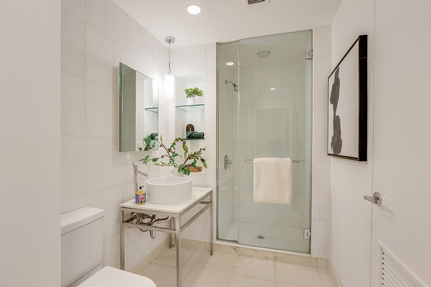 #8 photo, 15 BROAD Street, Financial District , NY 10005