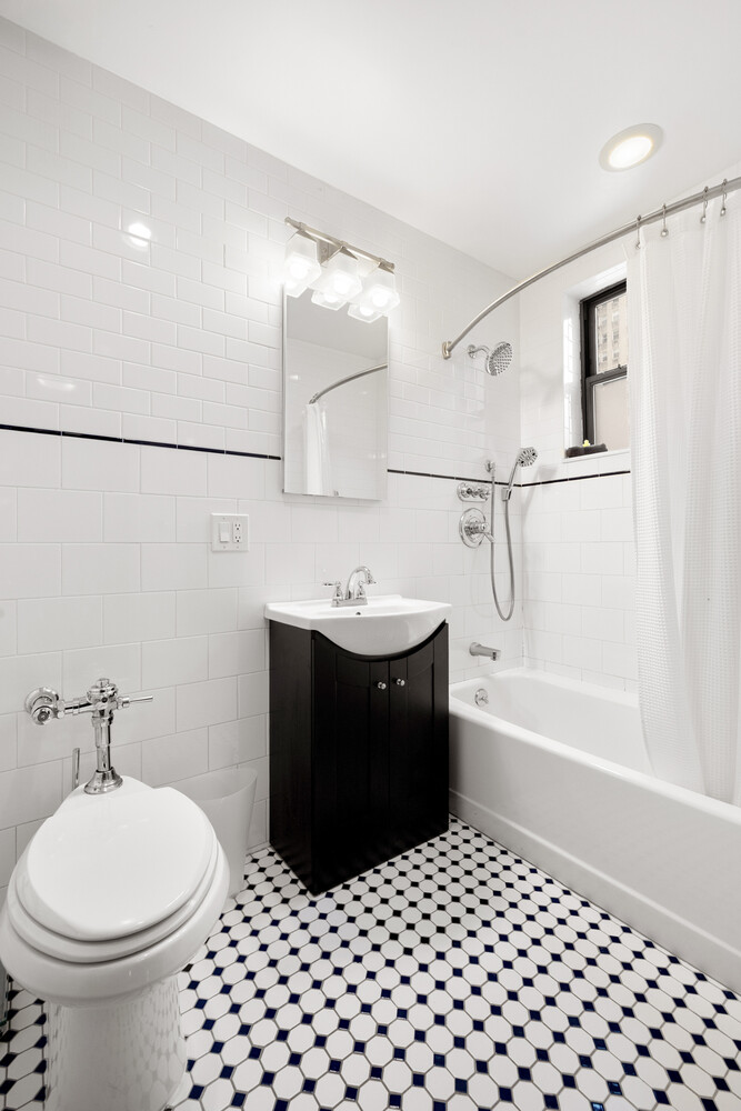 #13 photo, 69 PINEAPPLE Street, Бруклин ‖ Brooklyn Heights , NY 11201