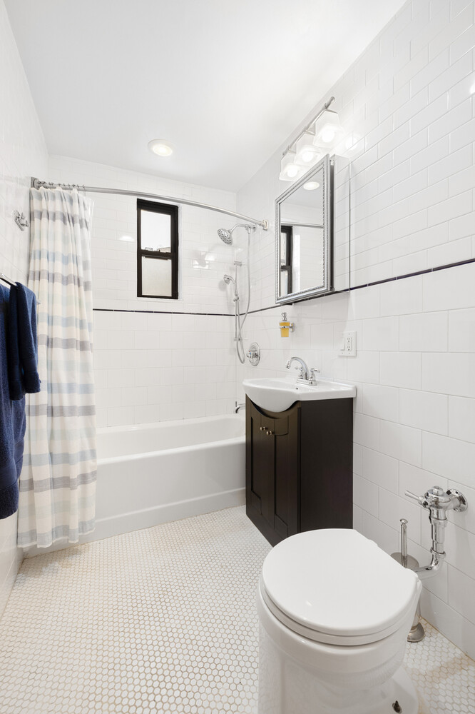 #14 photo, 69 PINEAPPLE Street, Бруклин ‖ Brooklyn Heights , NY 11201