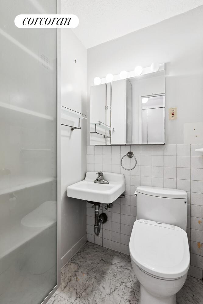 #8 photo, 609 COLUMBUS Avenue, Upper West Side , NY 10024