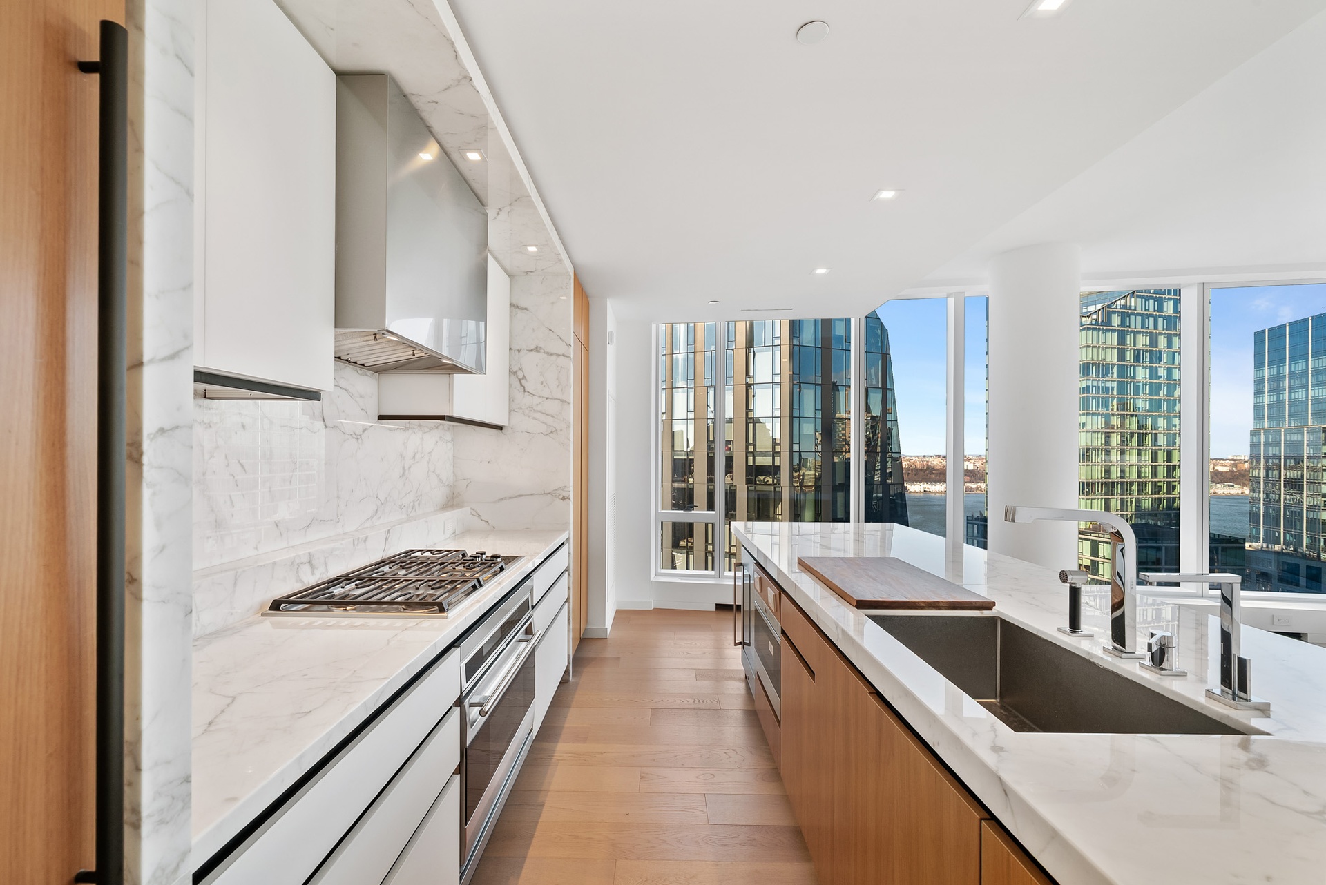 #10 photo, 1 W End Avenue, 맨해튼 Lincoln Square , NY 10023