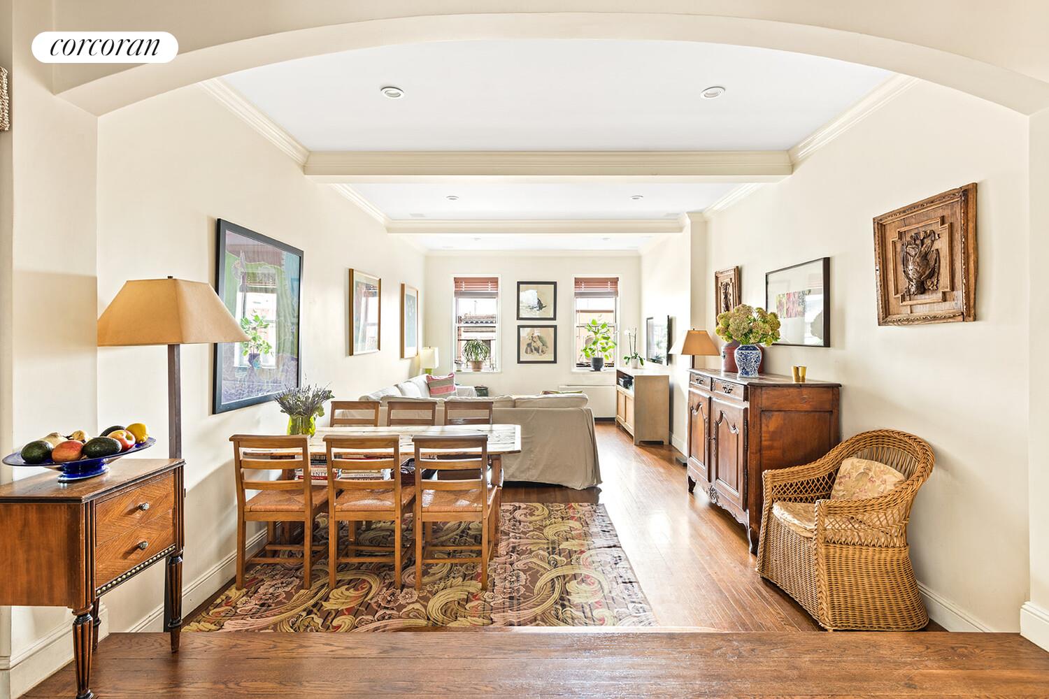 #1 photo, 519 E 86TH Street, מנהטן Yorkville , NY 10028