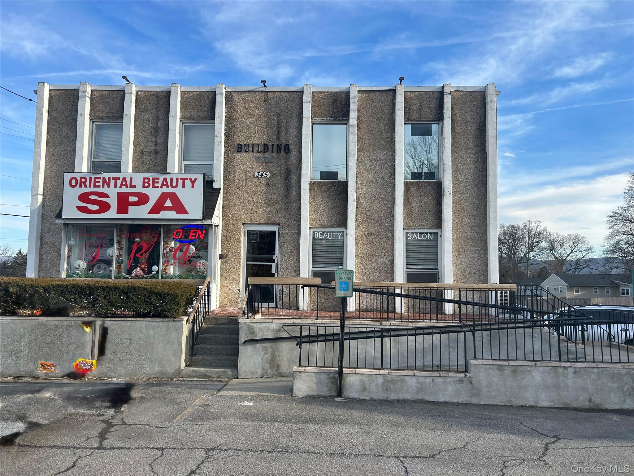 #1 photo, 345 Windsor Highway, 뉴욕주 New Windsor , NY 12553