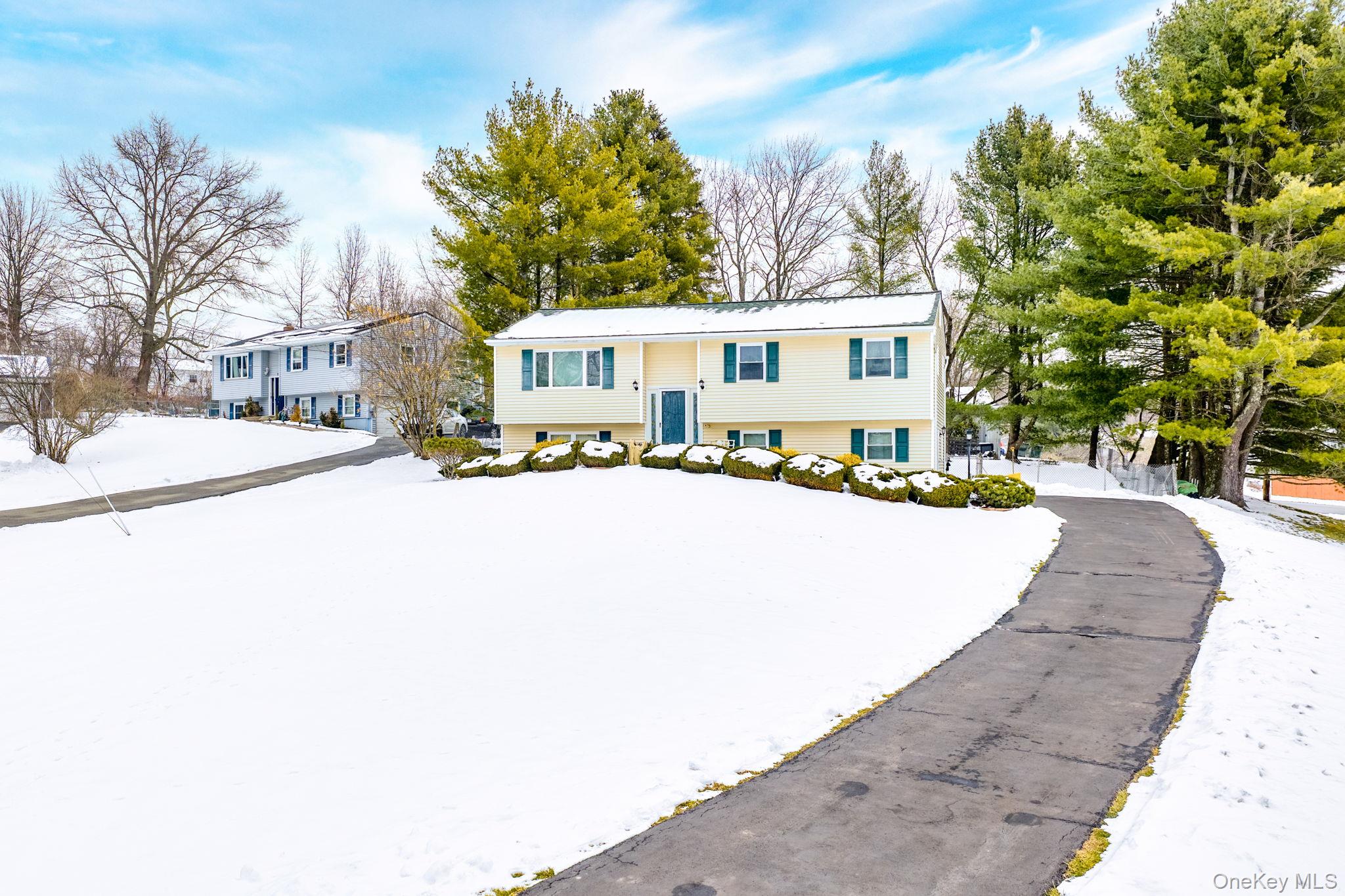 #4 photo, 9 Michele Court, Middletown , NY 10941