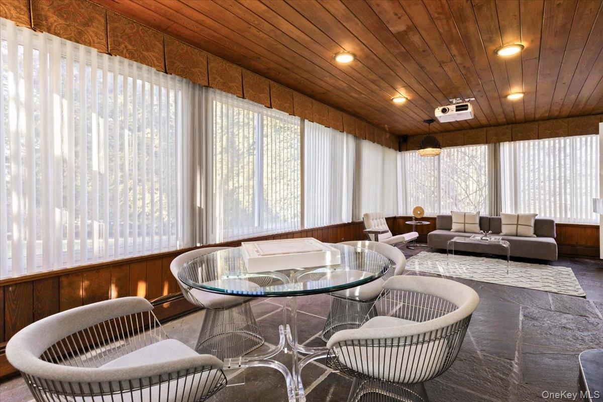 #9 photo, 92 Verdun Avenue, New Rochelle , NY 10804