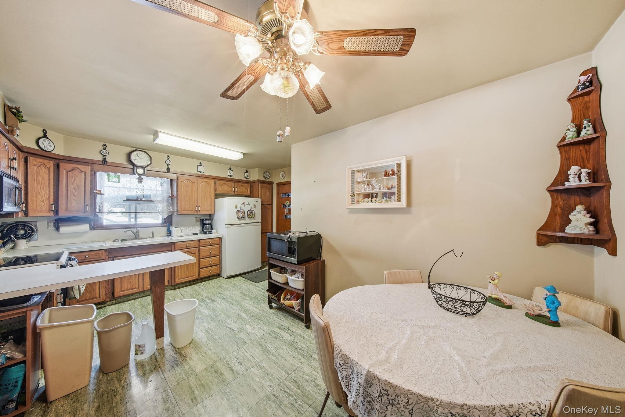 #5 photo, 16 Overlook Drive, Newburgh , NY 12550