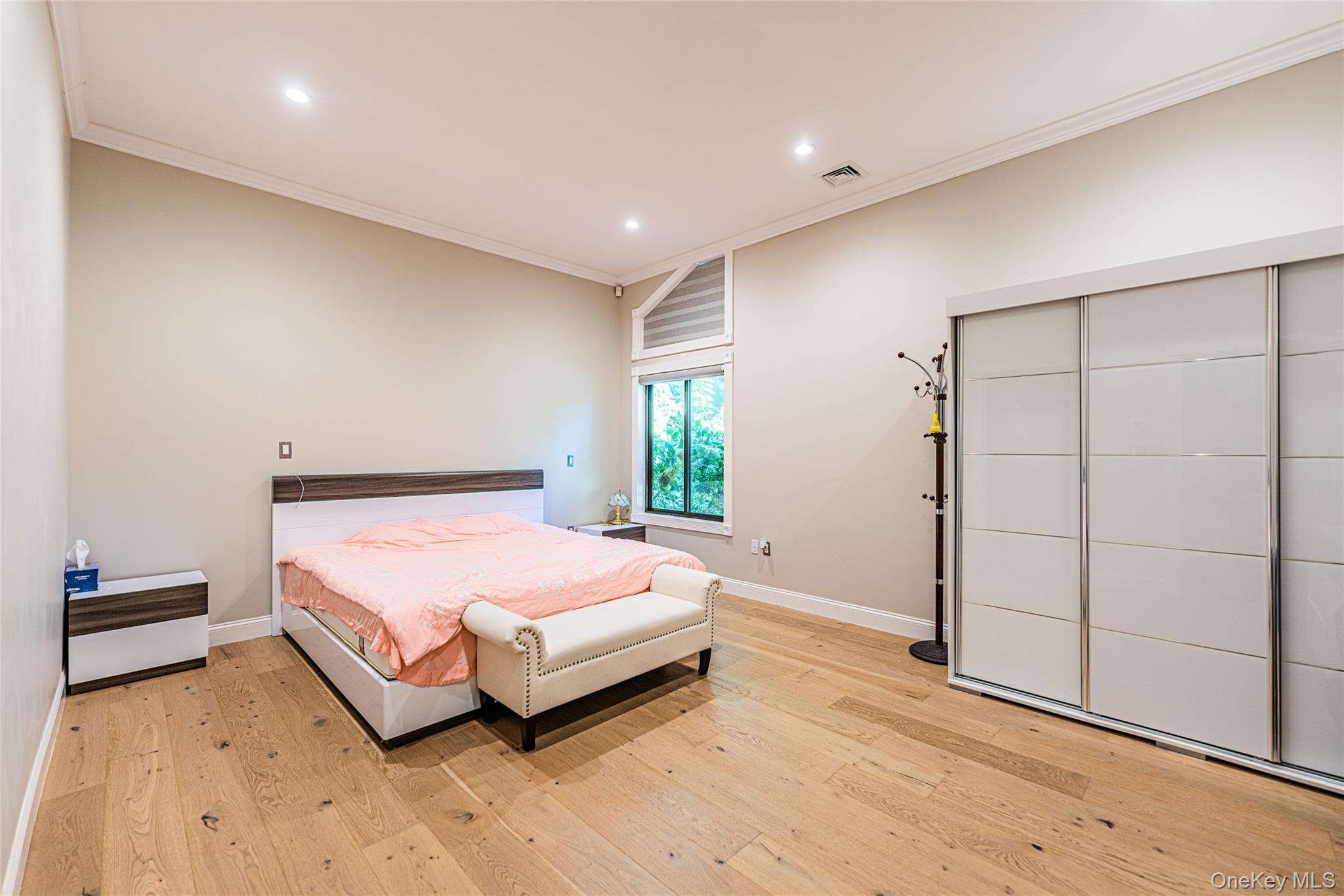 #12 photo, 2 Summerwind Drive, 长岛 Glen Head , NY 11545