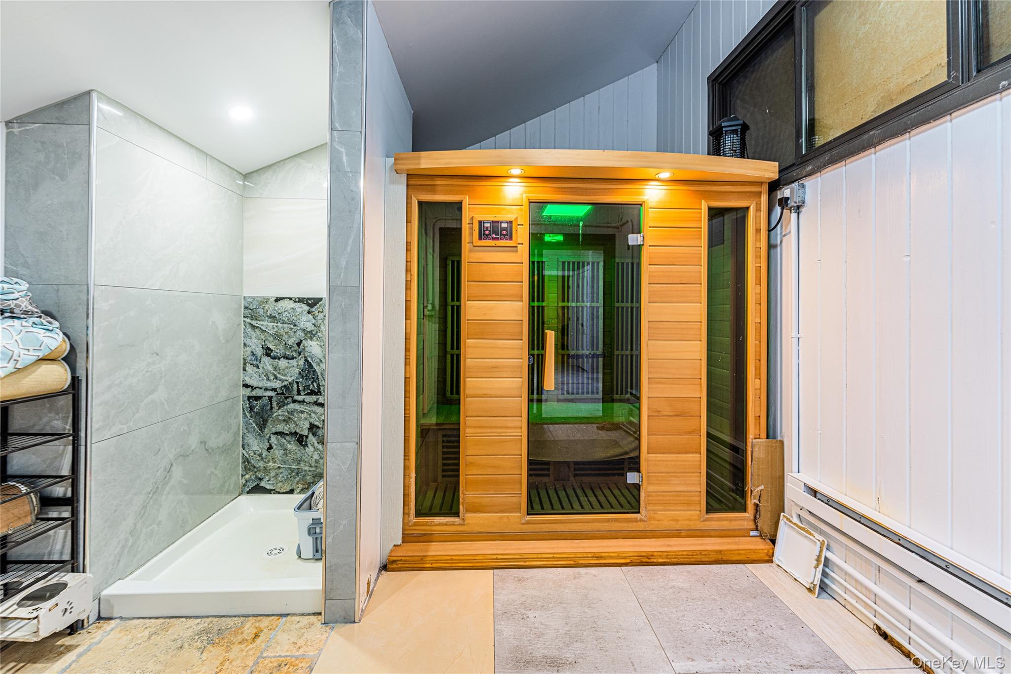 #16 photo, 2 Summerwind Drive, 长岛 Glen Head , NY 11545