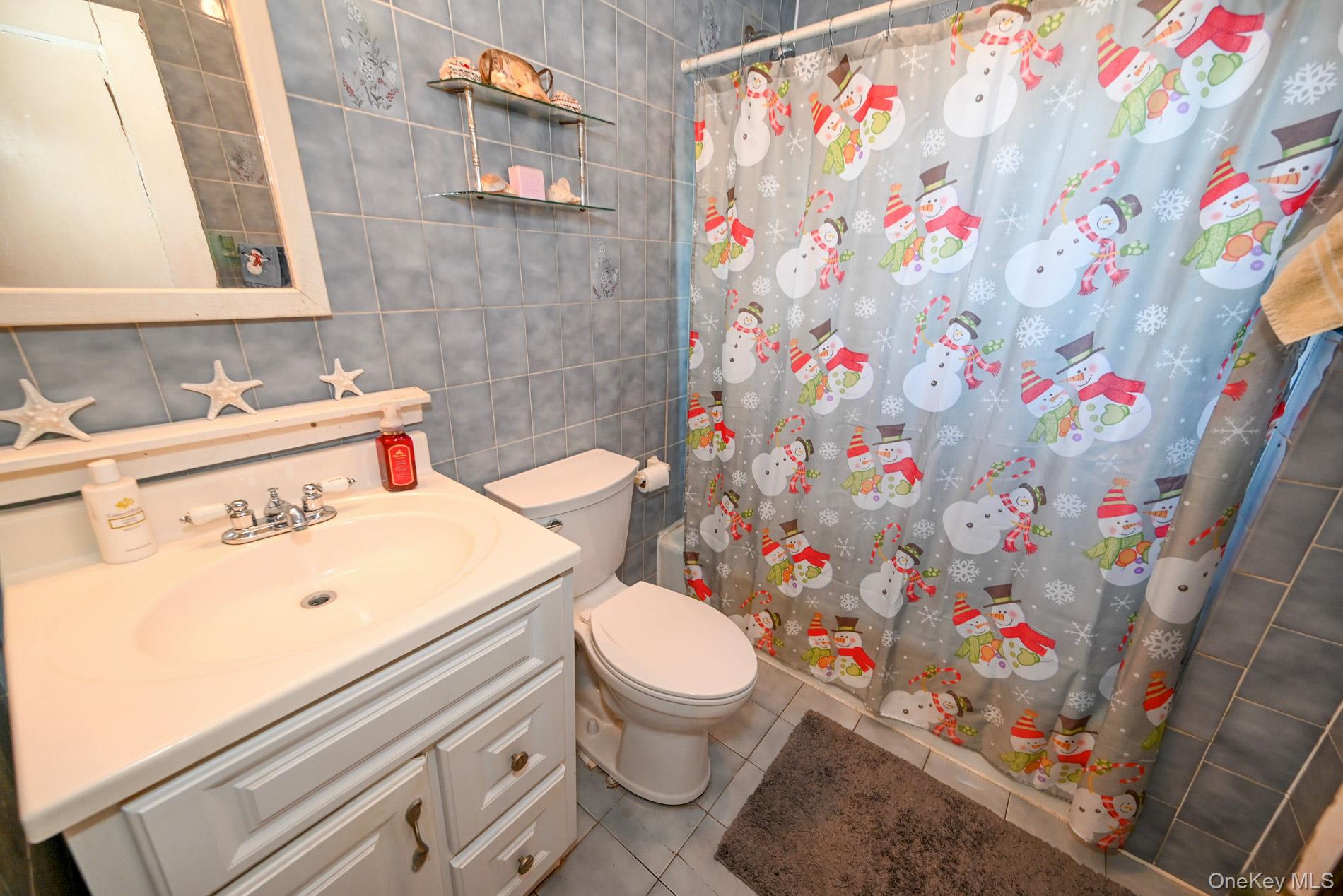 #15 photo, 165 Cochran Place, Valley Stream , NY 11581