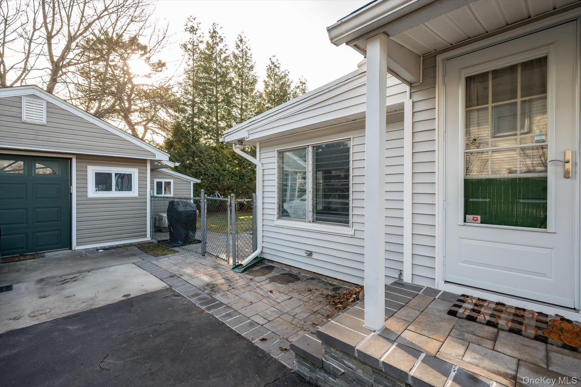 #18 photo, 245 53rd Street, 东长岛 Lindenhurst , NY 11757