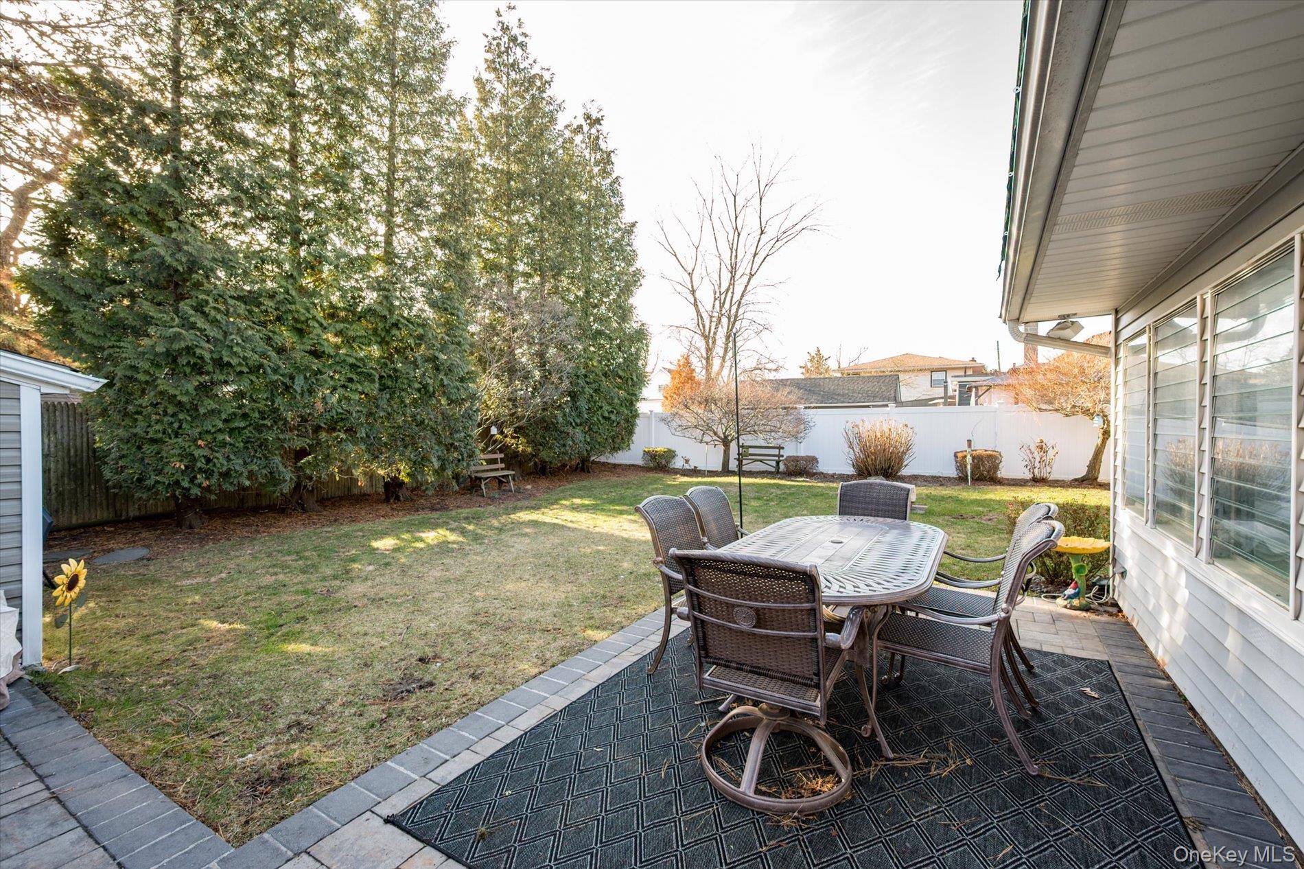 #19 photo, 245 53rd Street, 东长岛 Lindenhurst , NY 11757