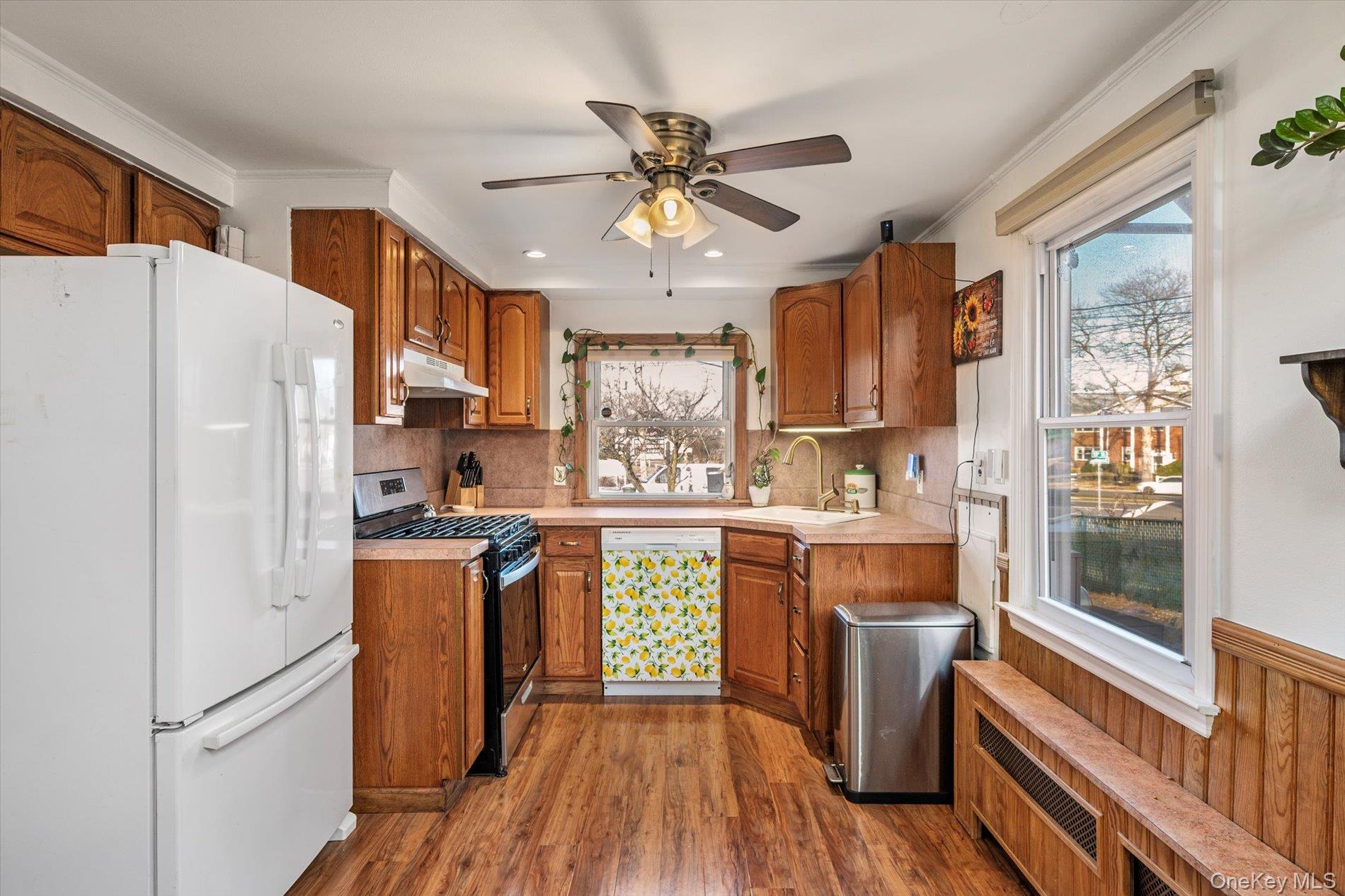 #7 photo, 245 53rd Street, 东长岛 Lindenhurst , NY 11757