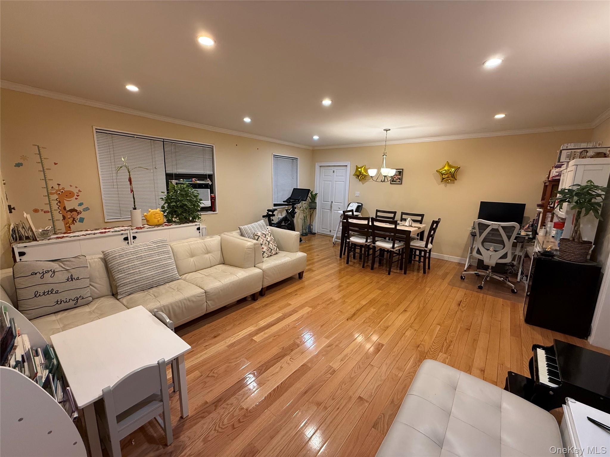 #3 photo, 163-01 17th Avenue, Whitestone , NY 11357