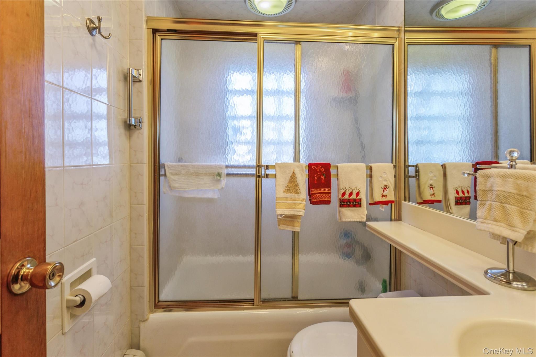 #11 photo, 73 Parma Road, Island Park , NY 11558