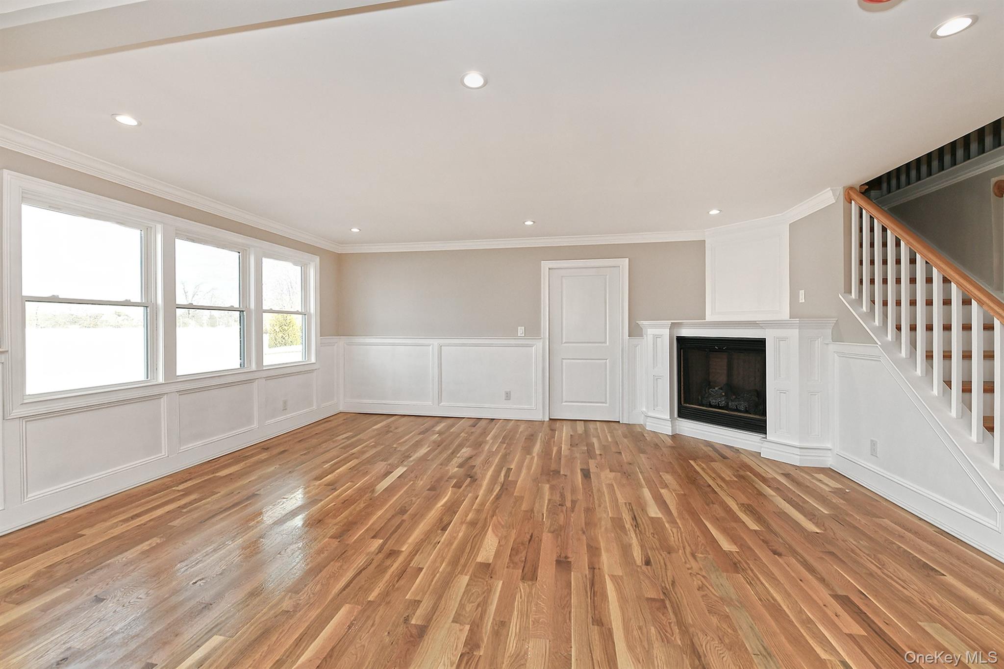 #14 photo, 1903 George Court, Merrick , NY 11566