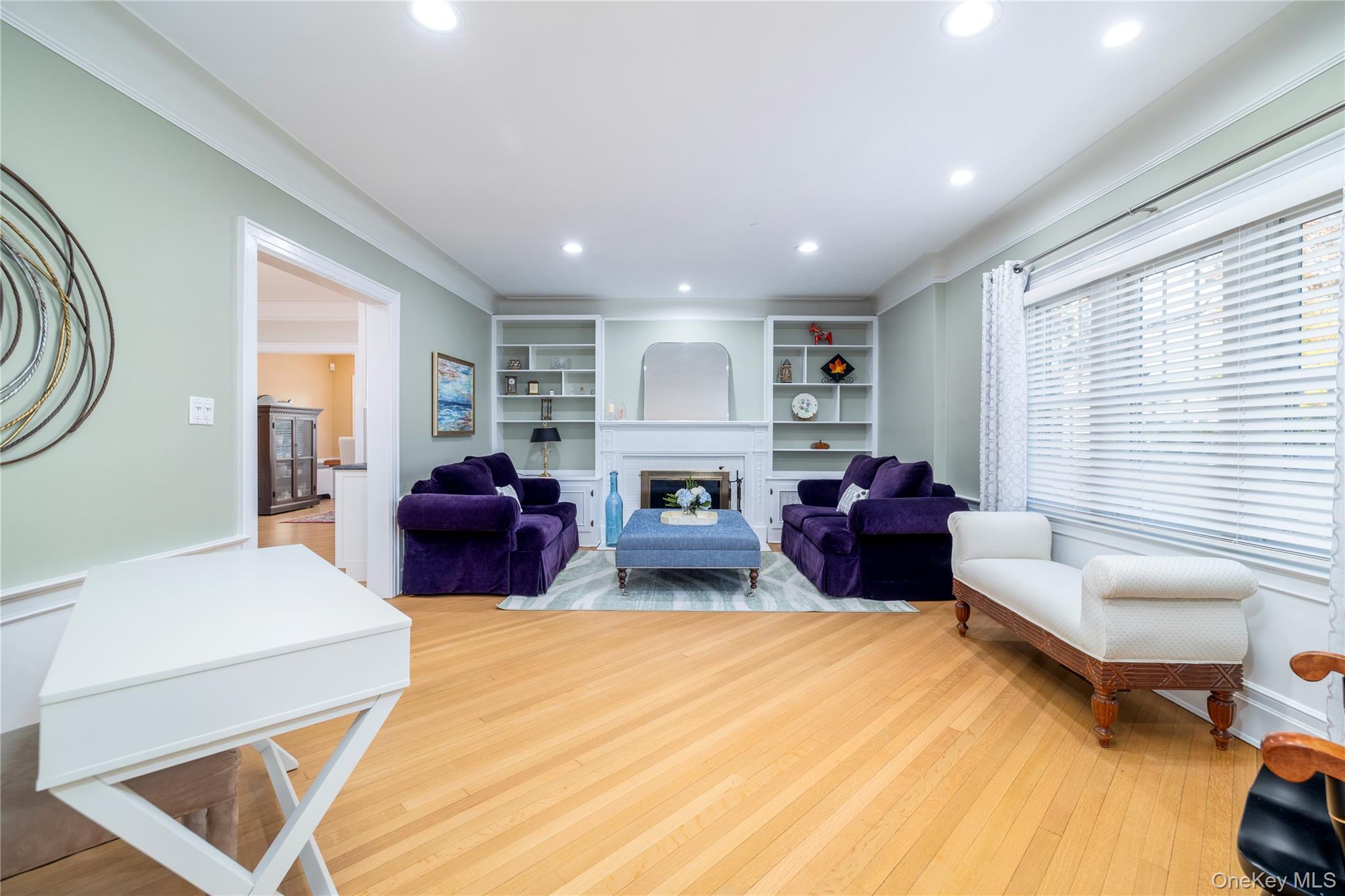 #6 photo, 166 Princeton Road, Rockville Centre , NY 11570