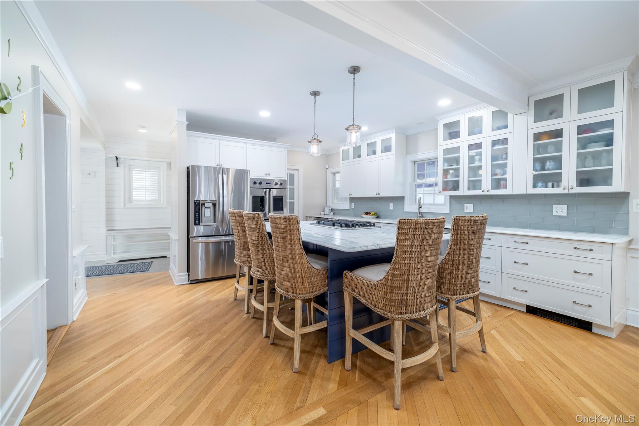 #9 photo, 166 Princeton Road, Rockville Centre , NY 11570