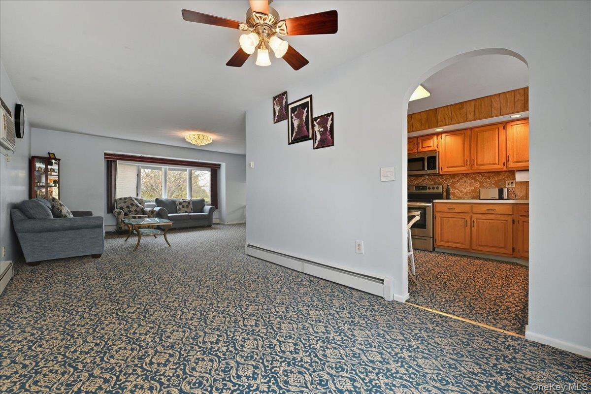 #10 photo, 400 Plainview Road, ناسو Hicksville , NY 11801