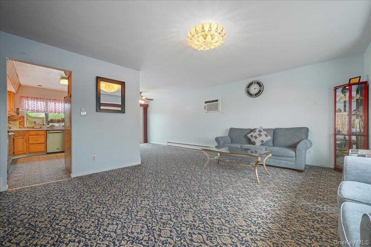 #5 photo, 400 Plainview Road, ناسو Hicksville , NY 11801