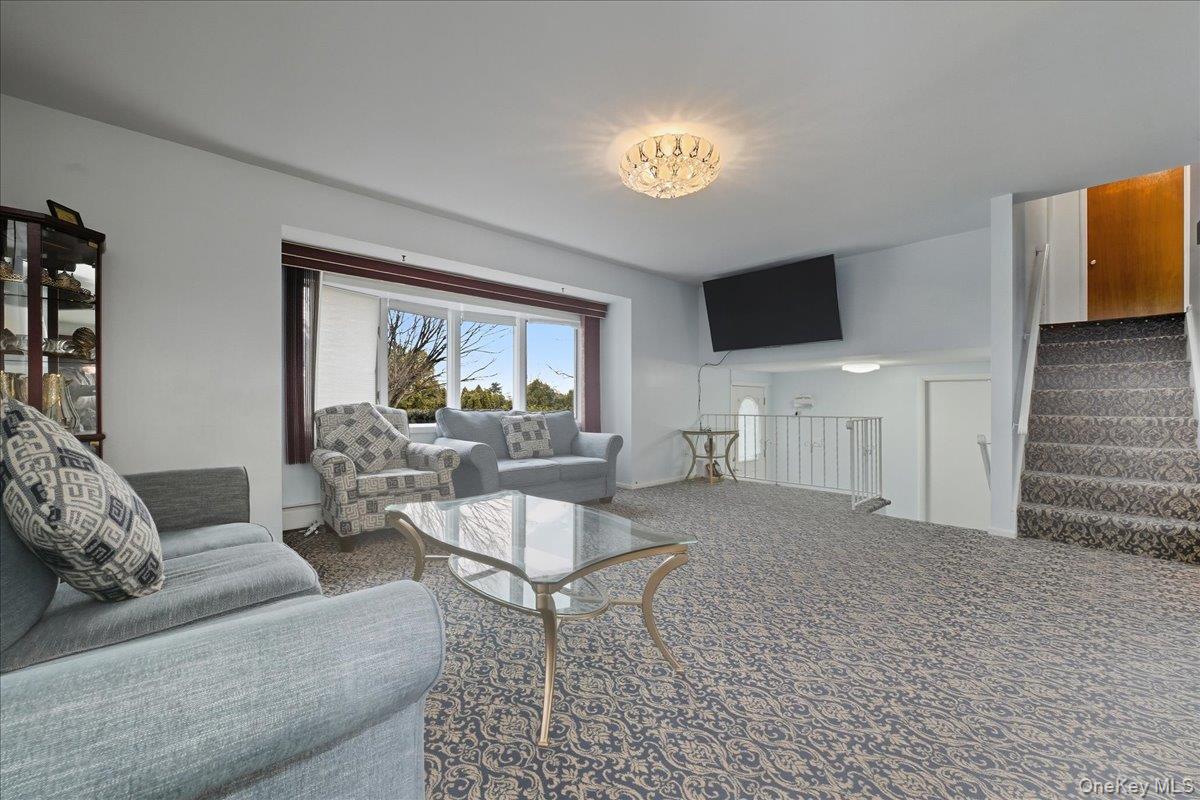 #7 photo, 400 Plainview Road, ناسو Hicksville , NY 11801