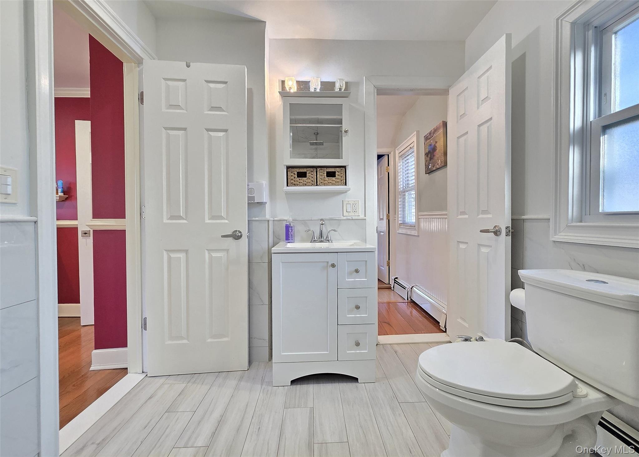 #18 photo, 58 N Evergreen Drive, سوفولك Selden , NY 11784