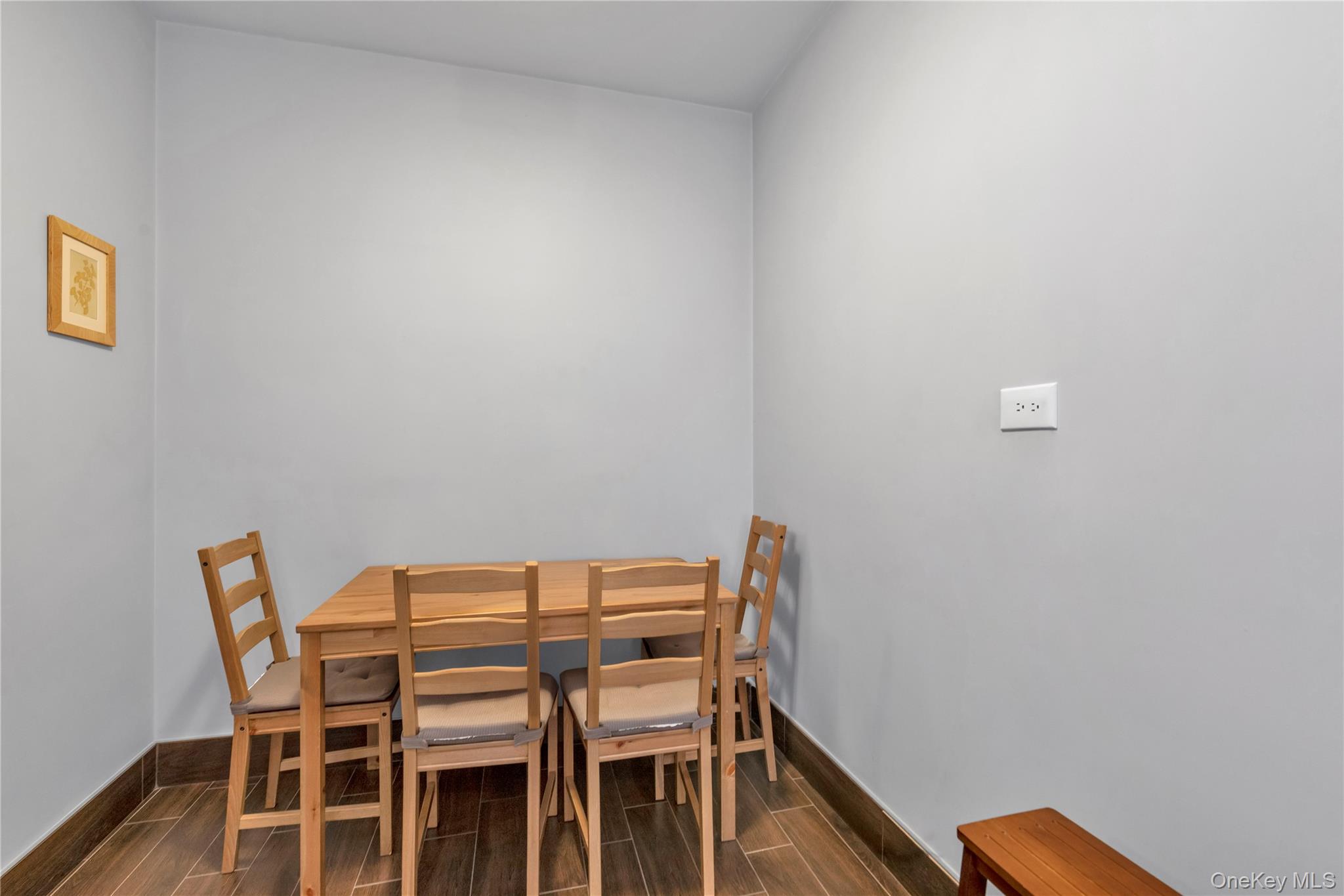 #8 photo, 25-40 31 Avenue, कुईंस Astoria , NY 11106