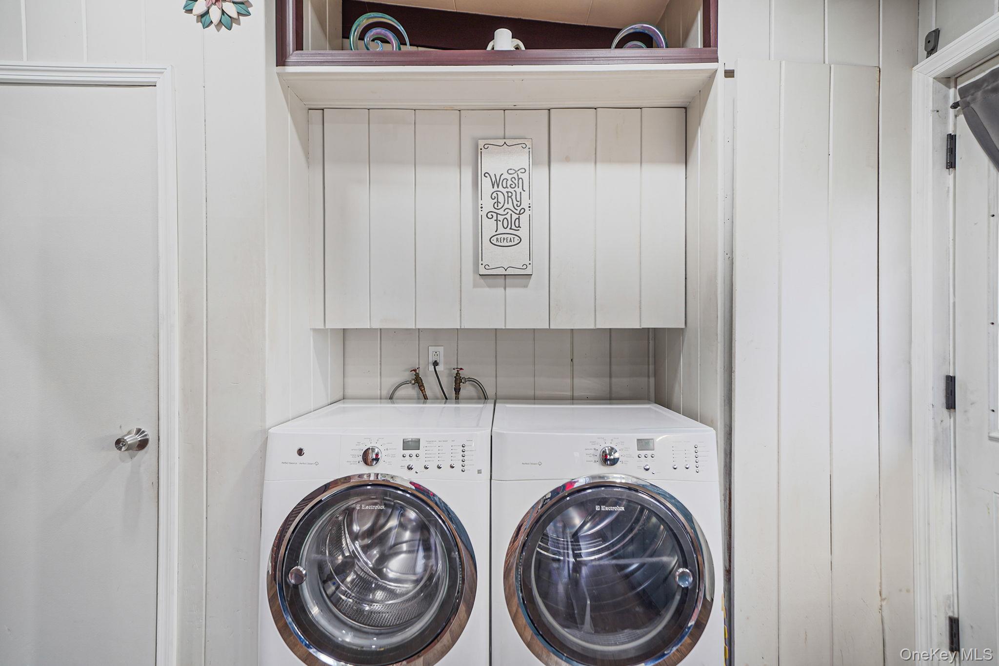 #11 photo, 66 W 10th Street, Huntington Station , NY 11746