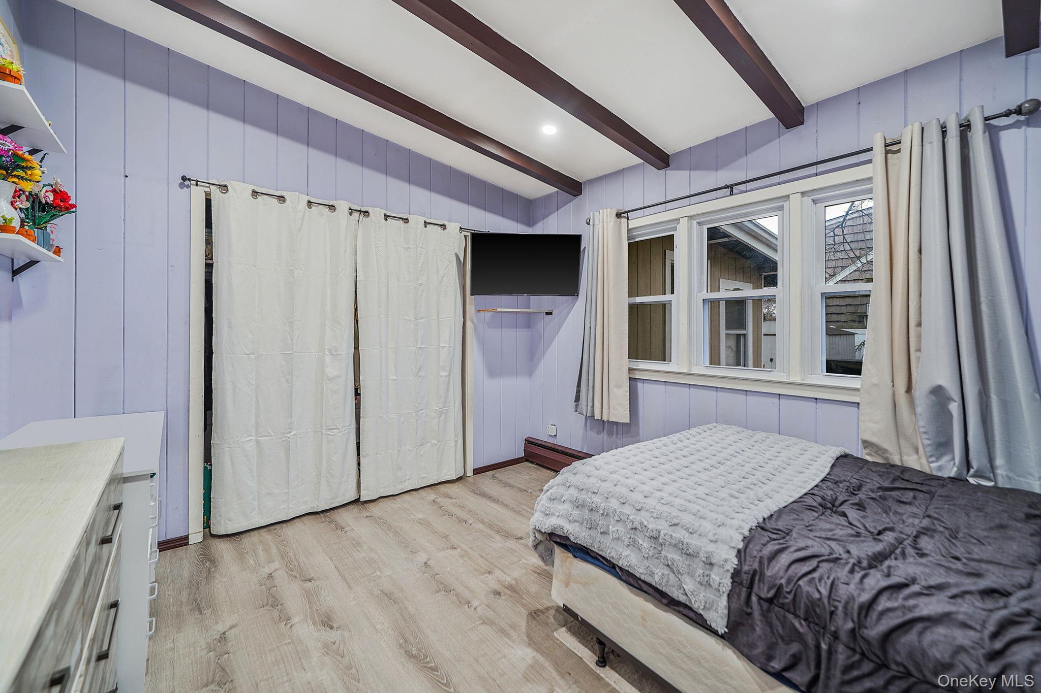 #14 photo, 66 W 10th Street, Huntington Station , NY 11746