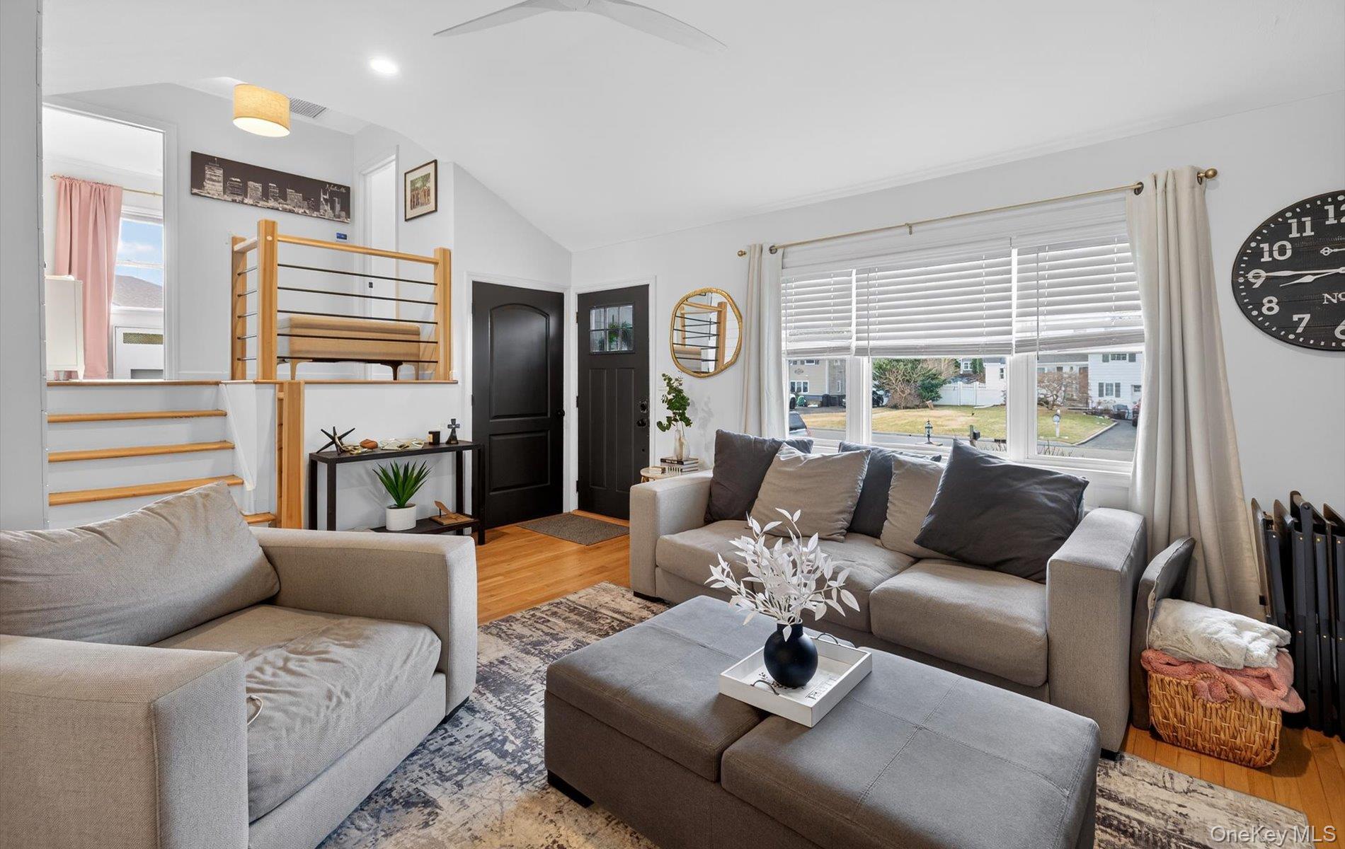 #6 photo, 175 Evergreen Avenue, सफ़ोक काउंटी Smithtown , NY 11787