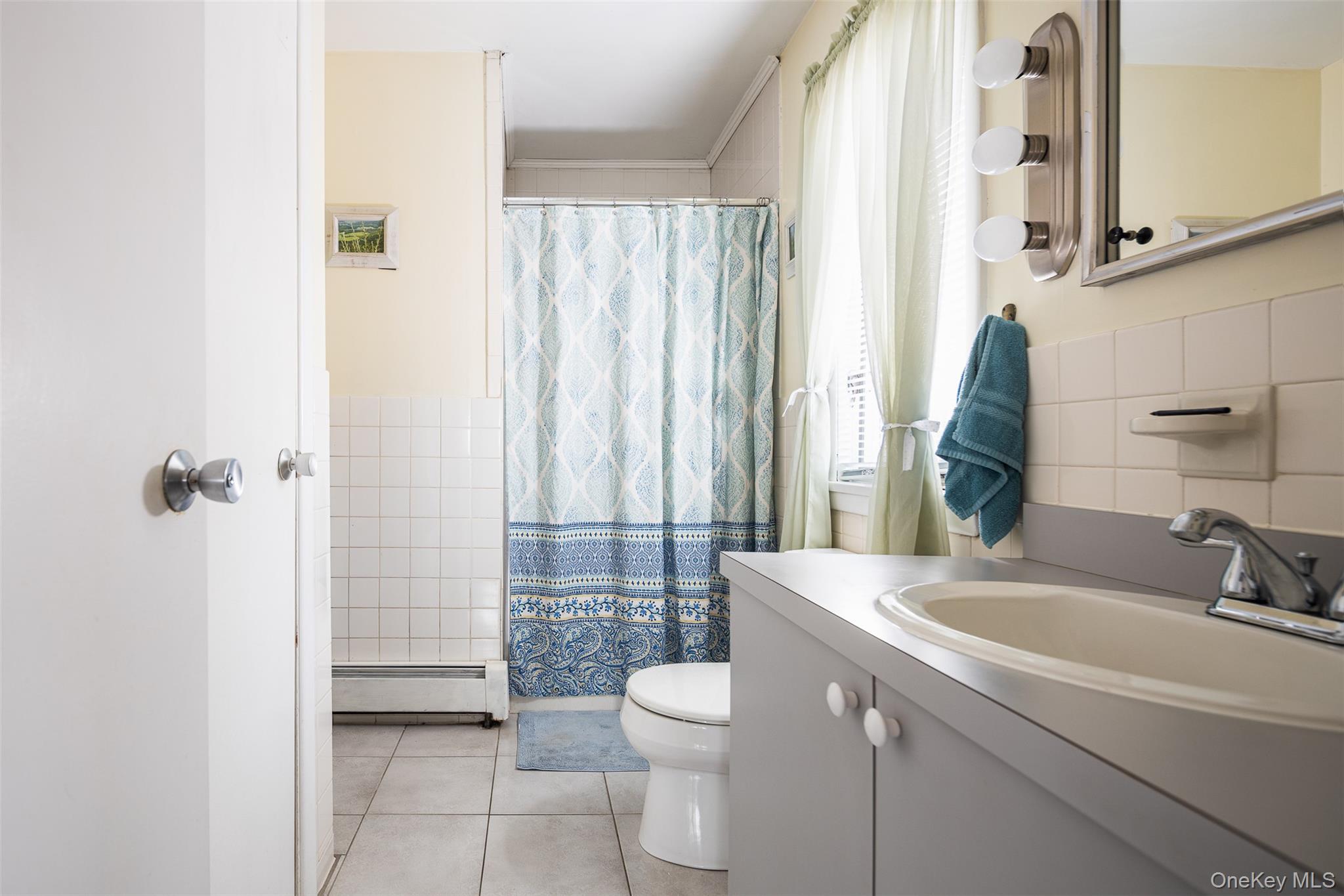 #9 photo, 2 Fenwick Street, Mastic , NY 11950