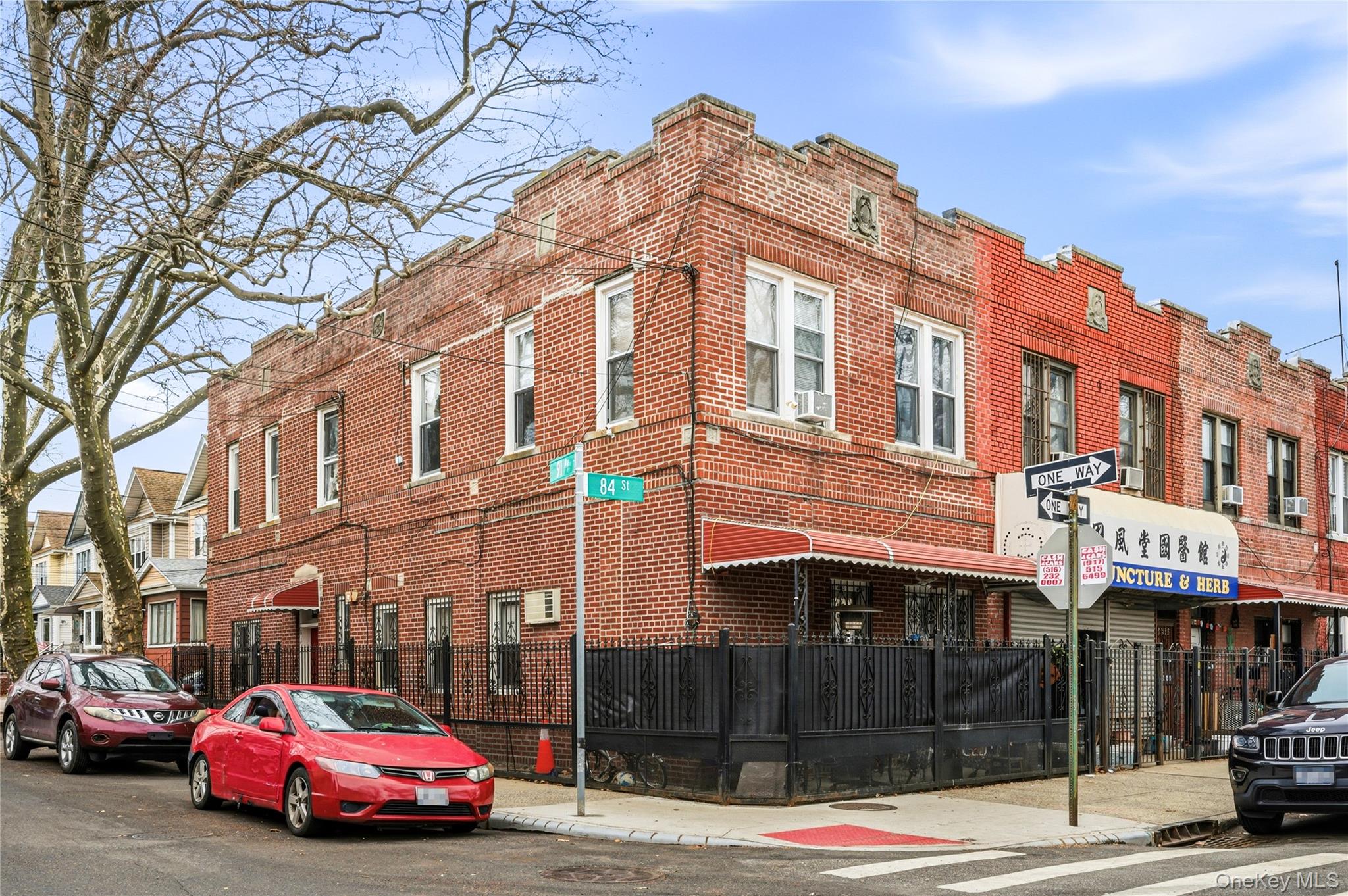 #8 photo, 82-15 91 Avenue, Woodhaven , NY 11421