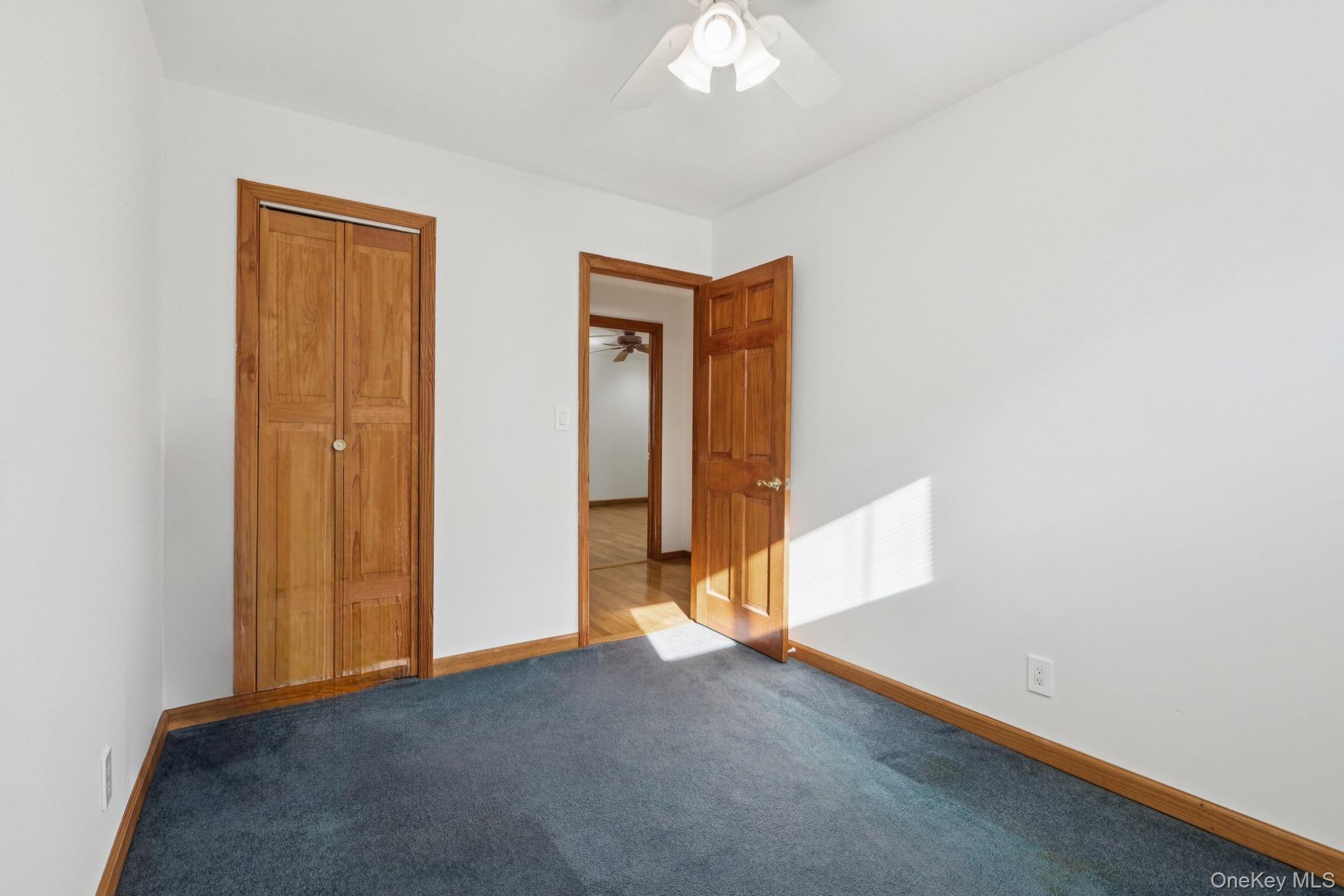 #14 photo, 4 Oakley Drive, सफ़ोक काउंटी Huntington Station , NY 11746